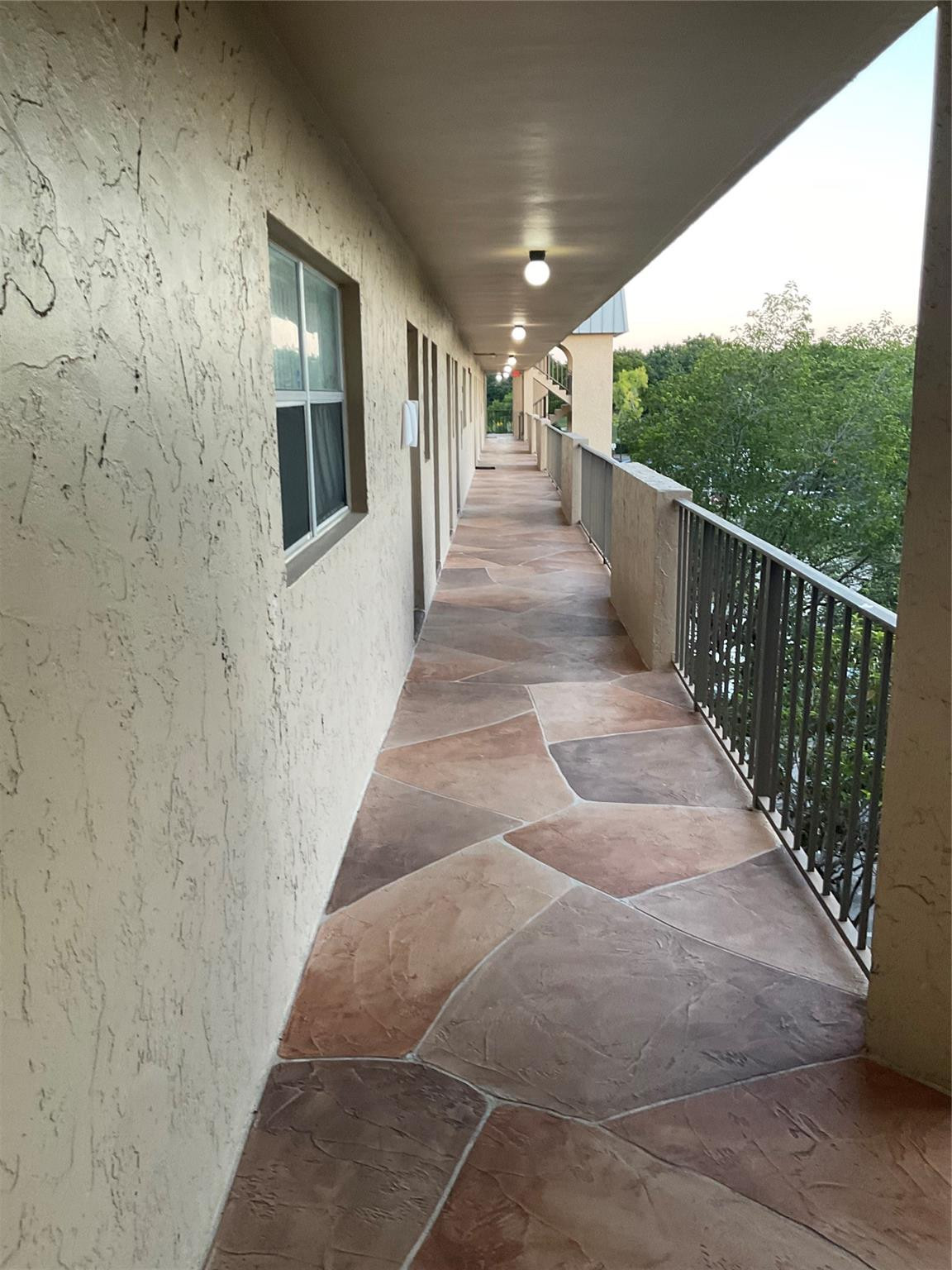 INVERRARY COUNTRY CLUB - Residential