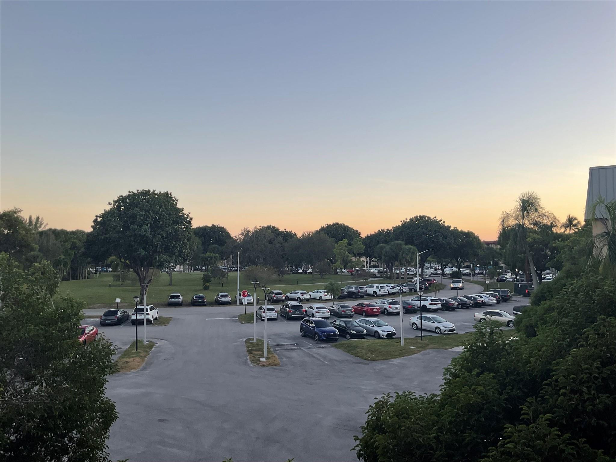 INVERRARY COUNTRY CLUB - Residential