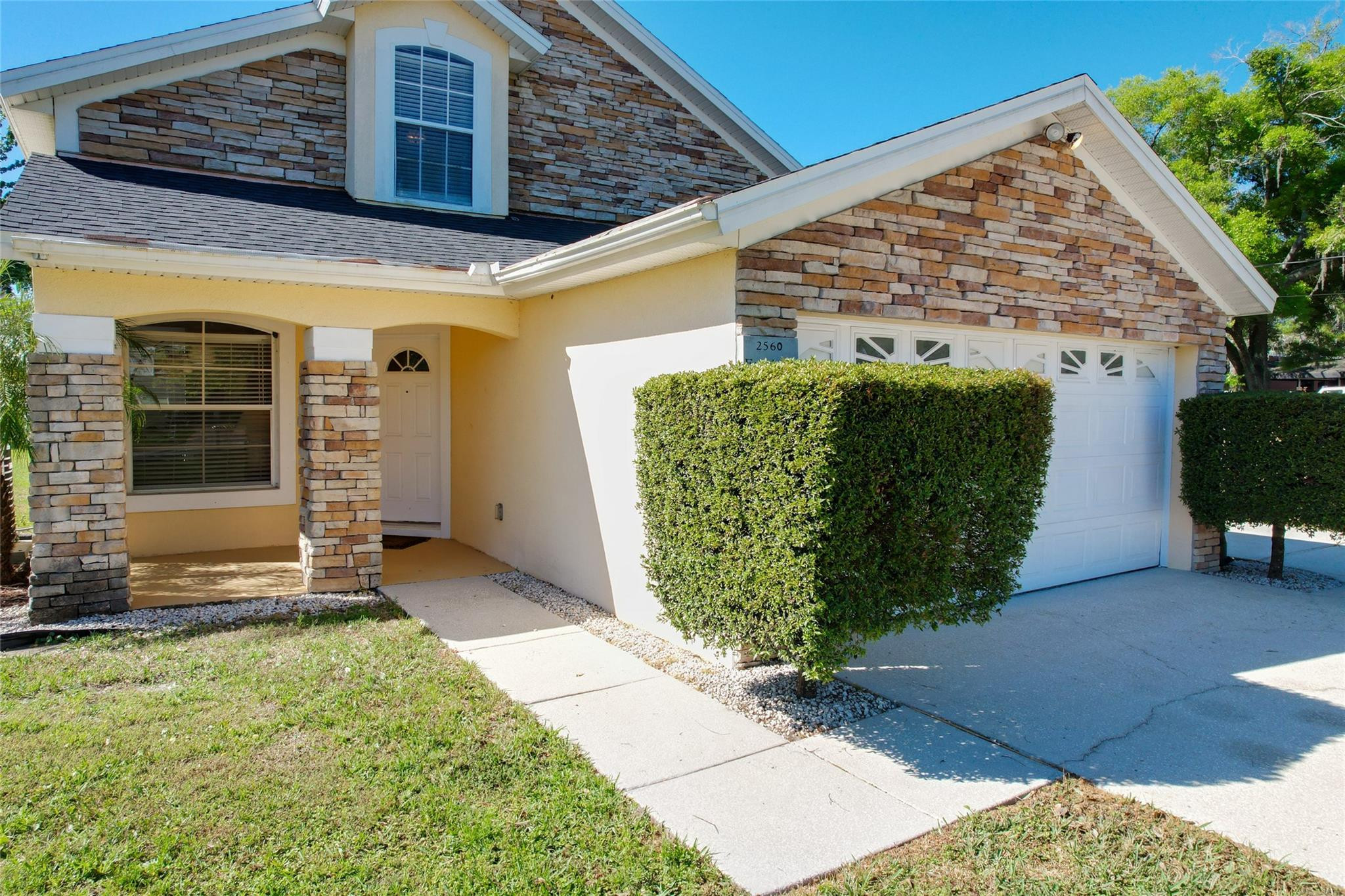 KILLARNEY CIRCLE - Residential