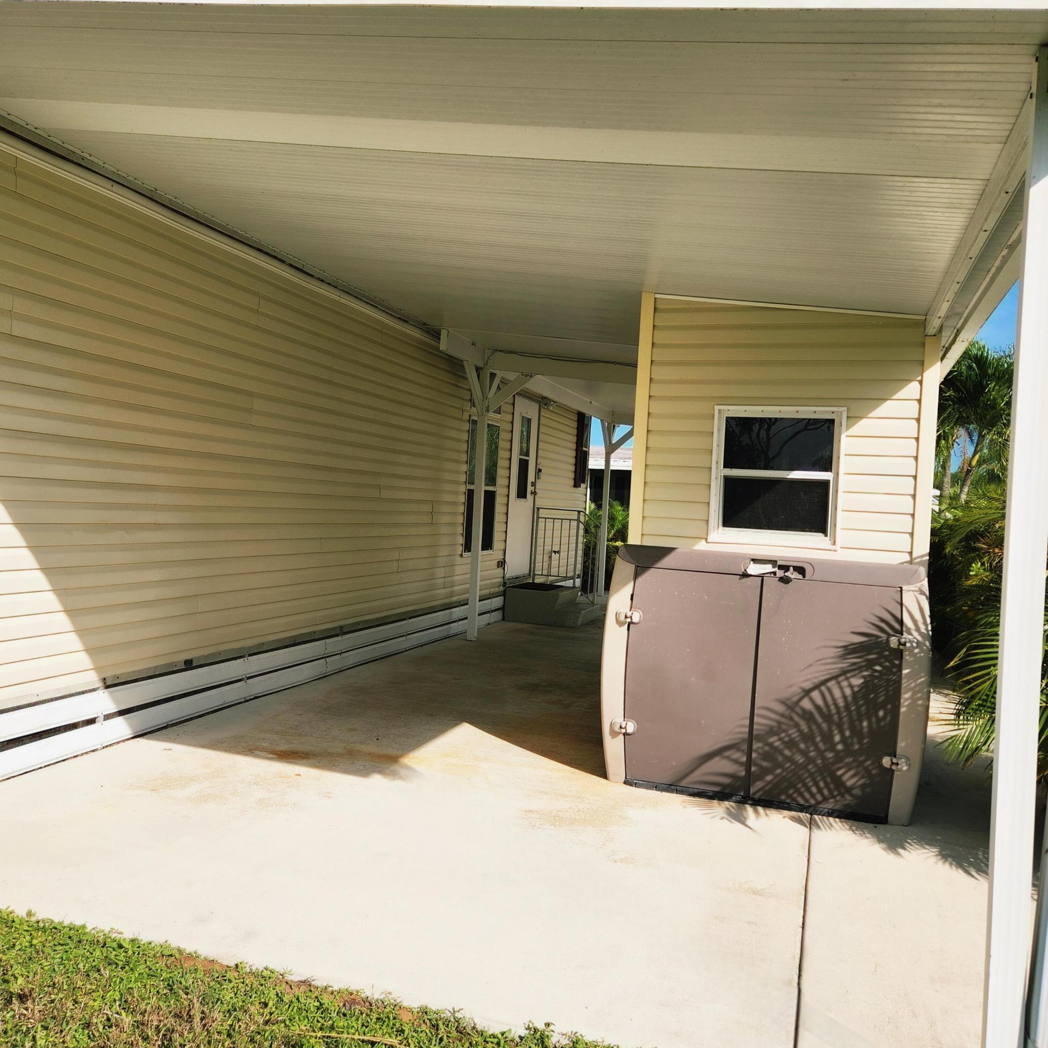 Spanish Lakes Golf Village - Residential