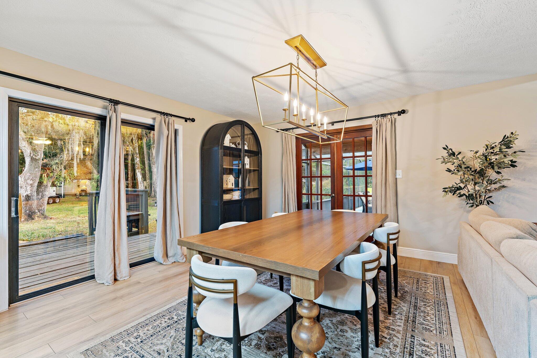 METES AND BOUNDS - Residential
