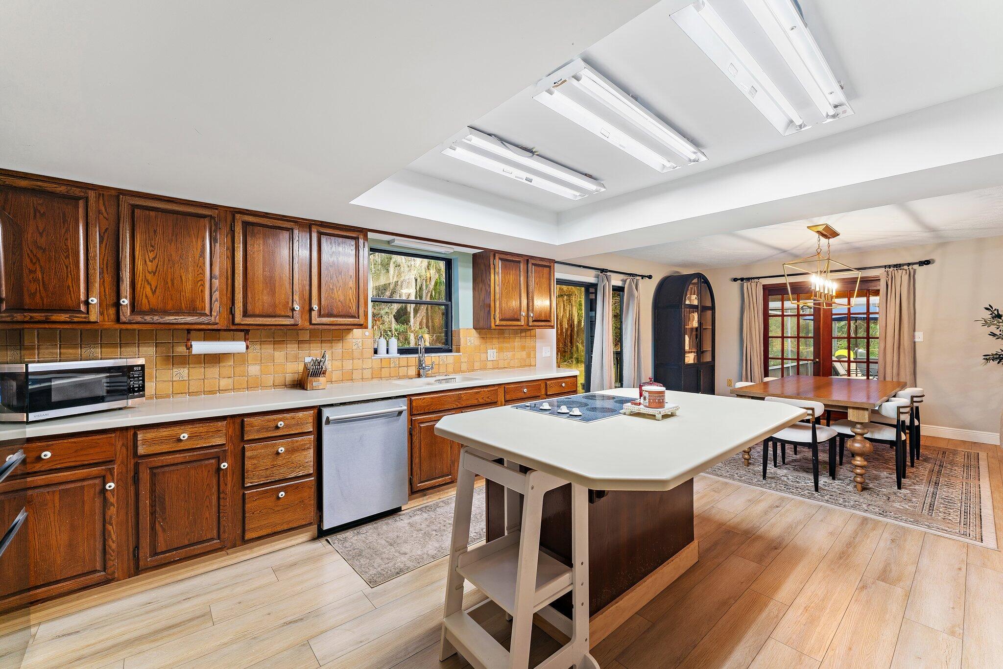 METES AND BOUNDS - Residential