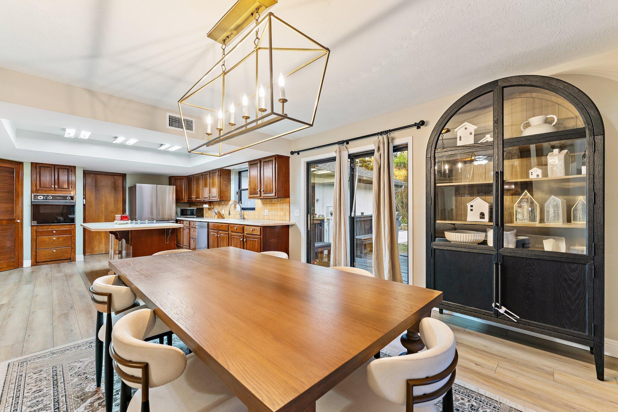METES AND BOUNDS - Residential