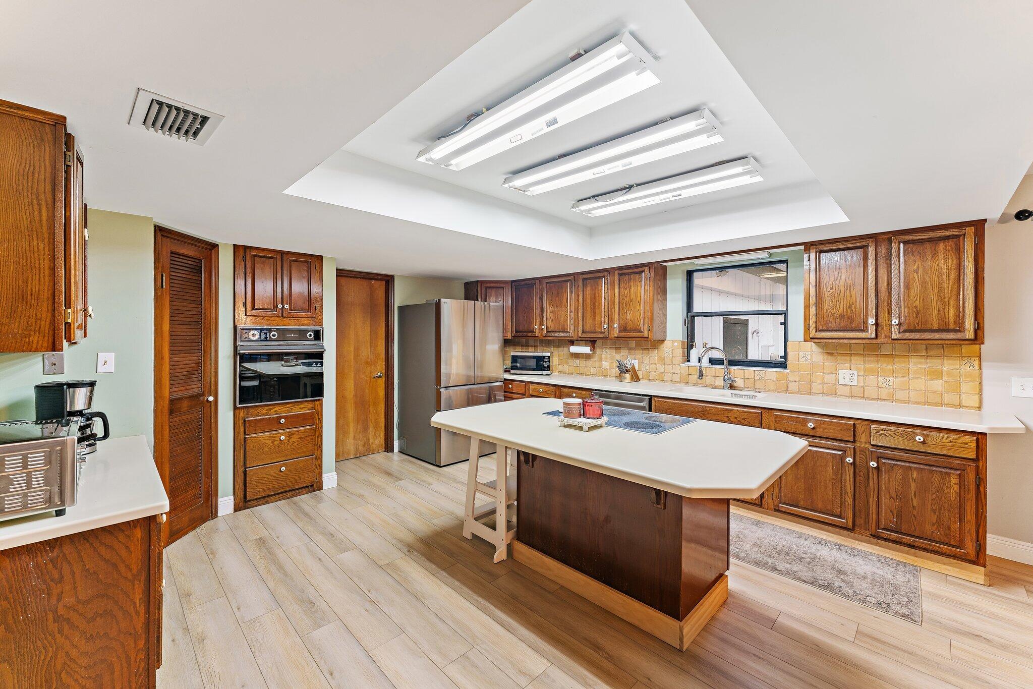 METES AND BOUNDS - Residential