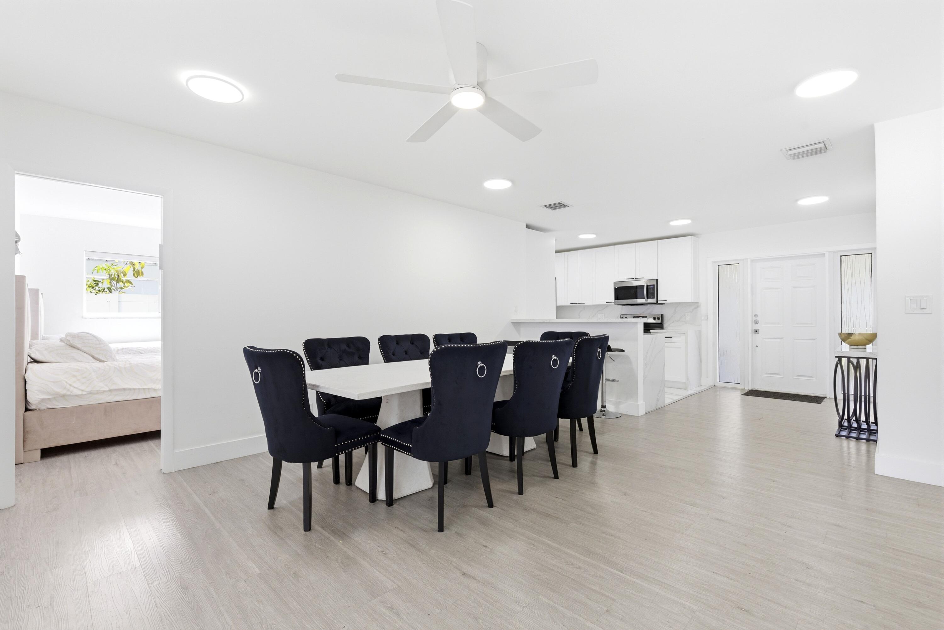 LINWOOD GARDENS - Residential
