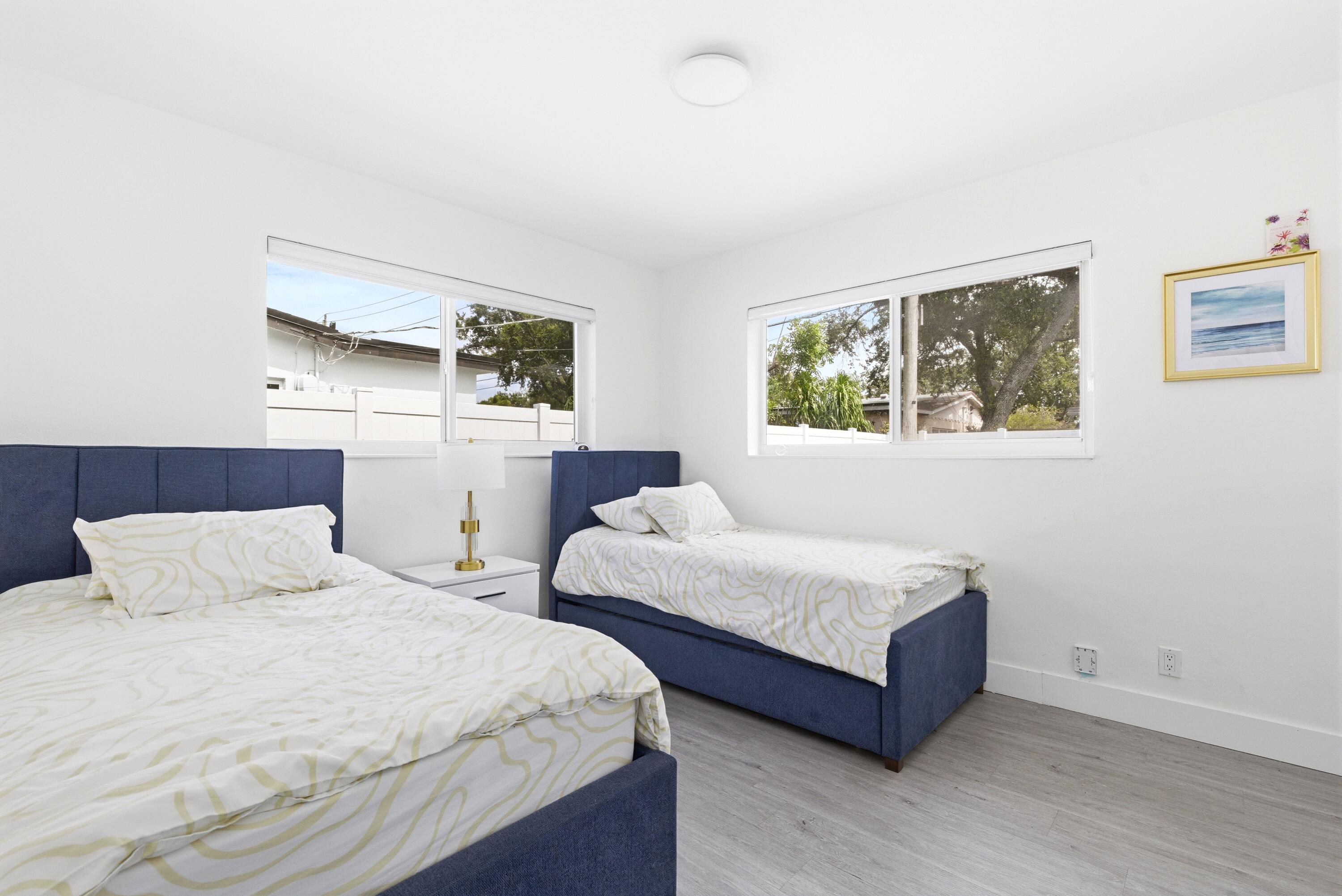 LINWOOD GARDENS - Residential