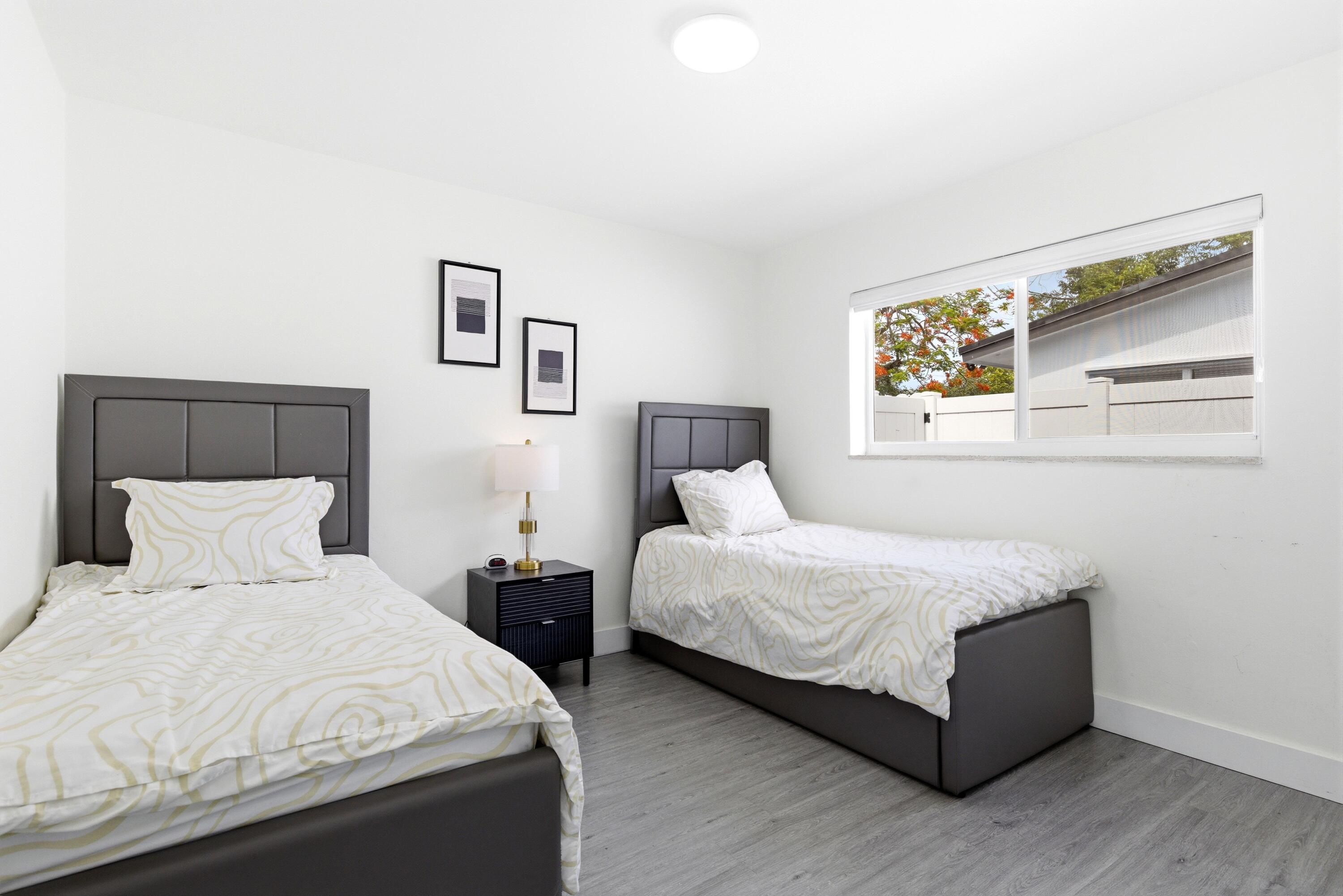LINWOOD GARDENS - Residential