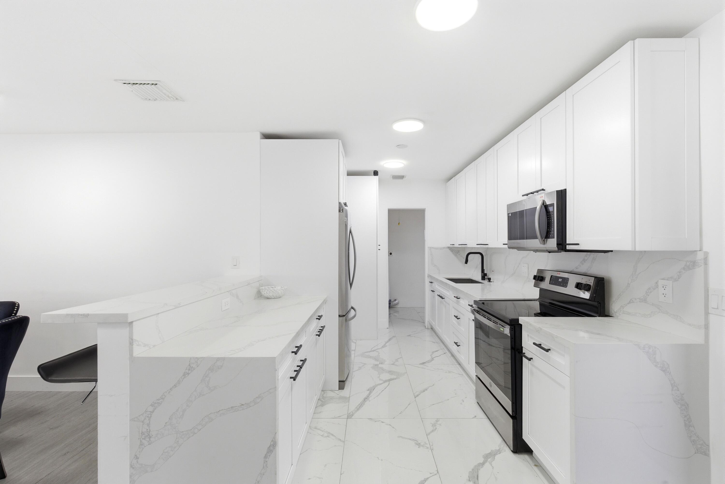 LINWOOD GARDENS - Residential