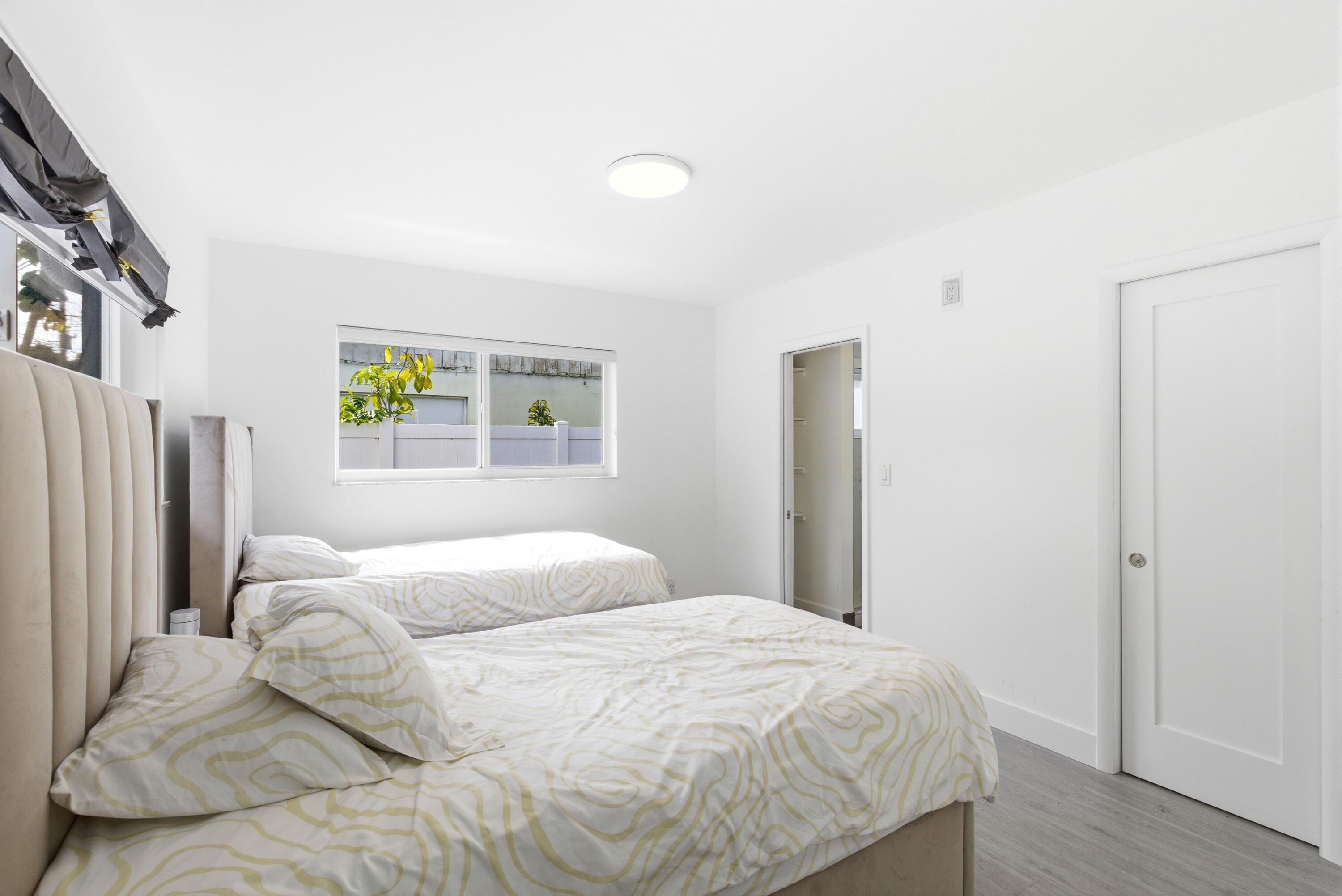 LINWOOD GARDENS - Residential