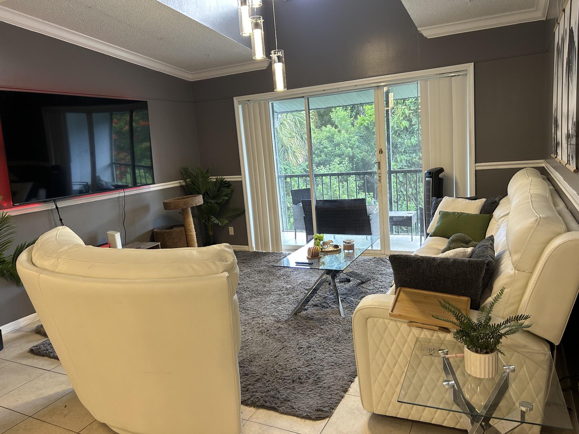 PALM CLUB VILLAGE I CONDO - Residential