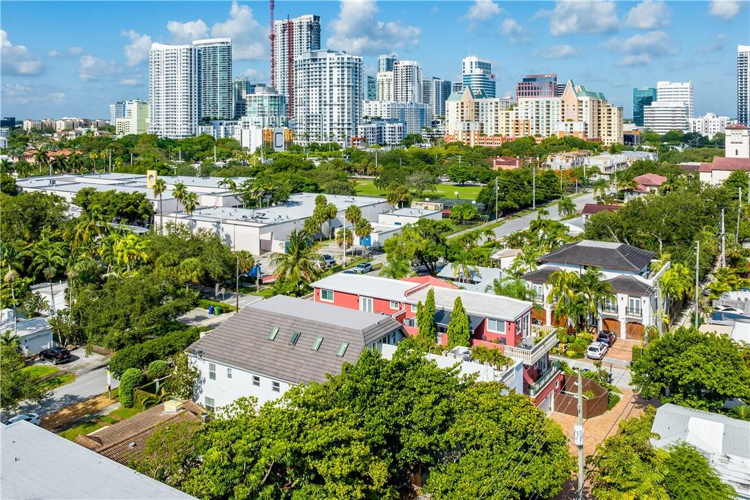 VICTORIA PARK - Residential