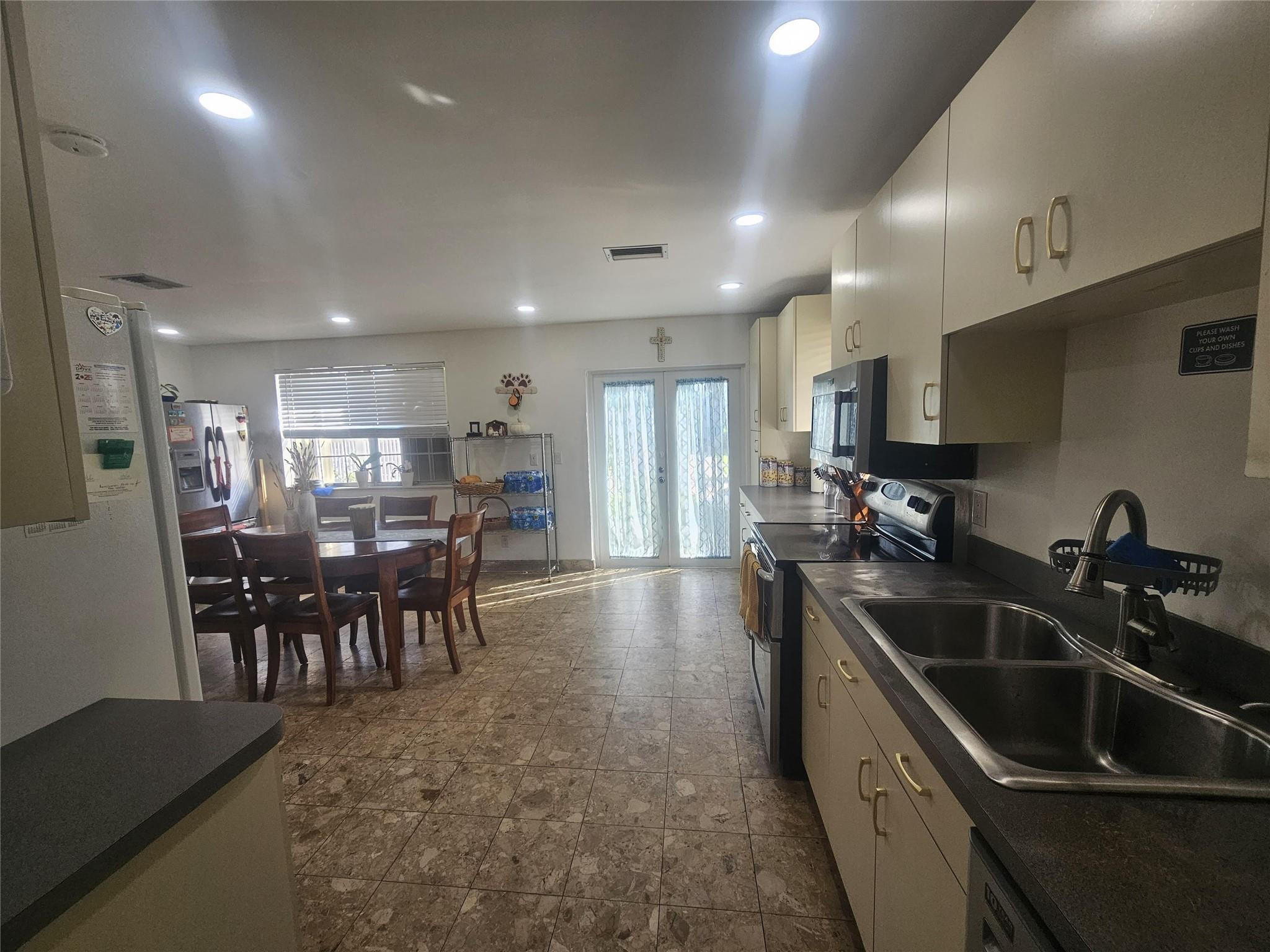 The Escape at Arrowhead - Residential