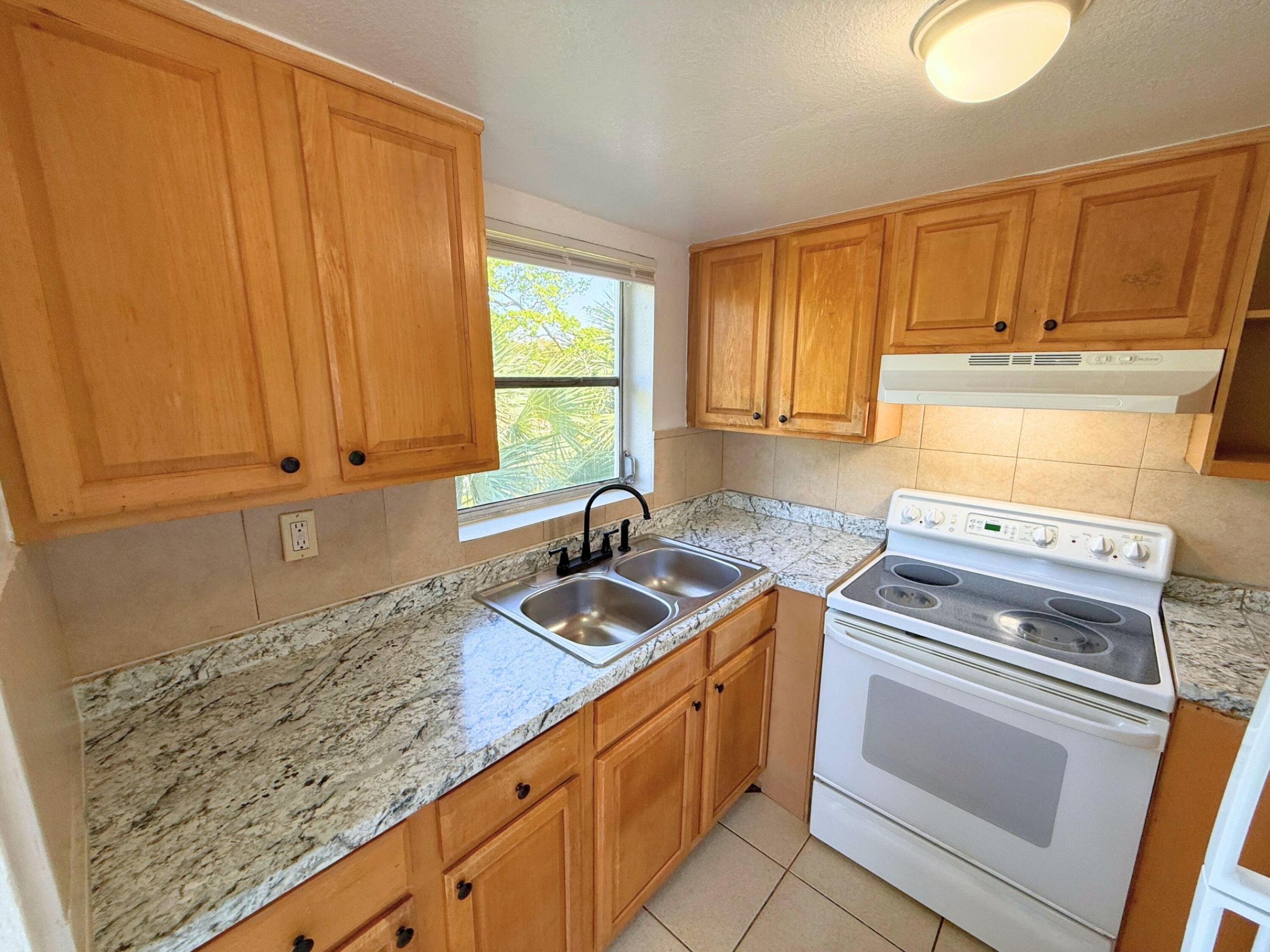 PROSPECT GARDENS - Residential Lease