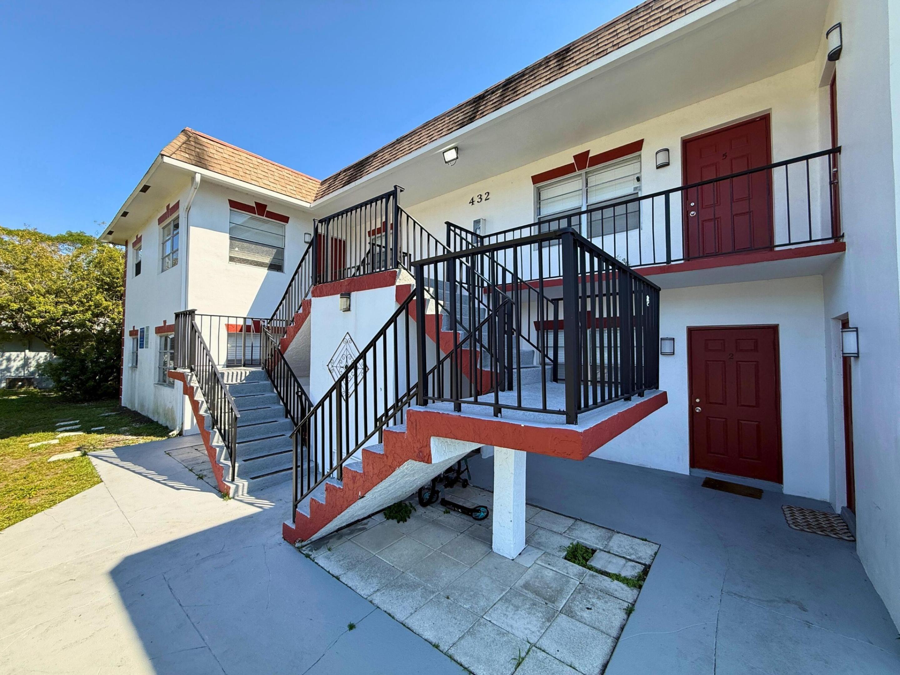 PROSPECT GARDENS - Residential Lease