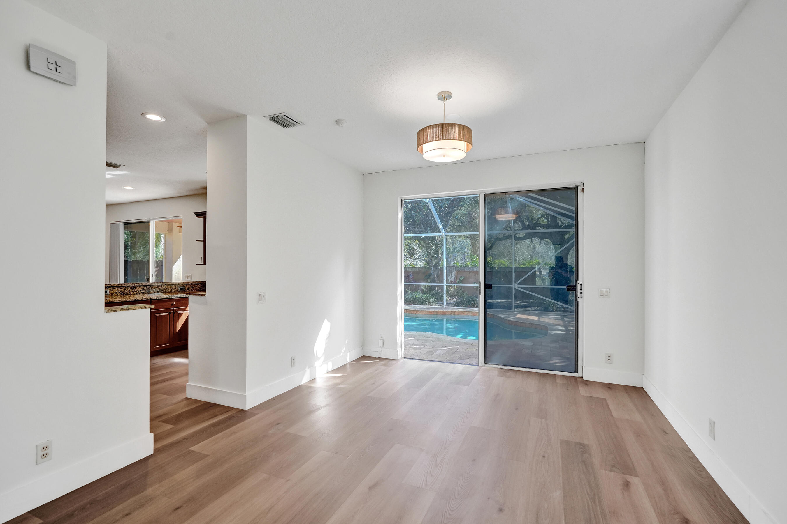 BREEDING PROPERTY - Residential Lease