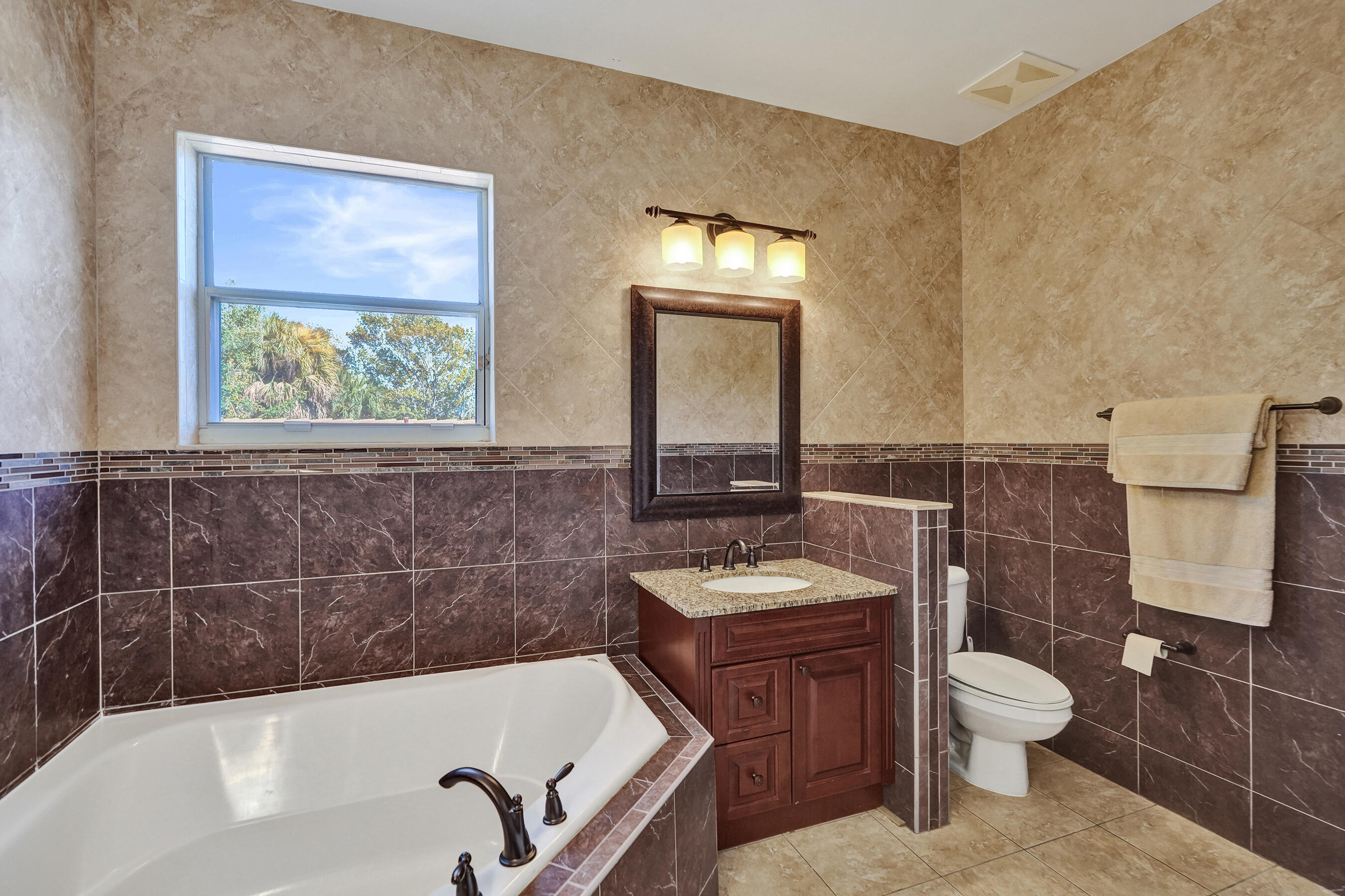BREEDING PROPERTY - Residential Lease