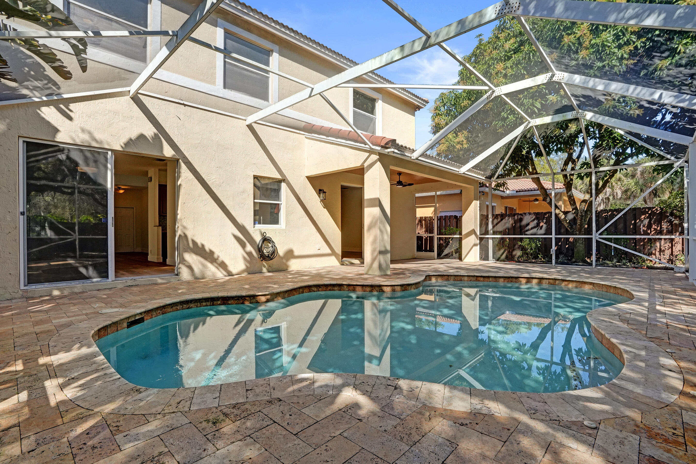 BREEDING PROPERTY - Residential Lease