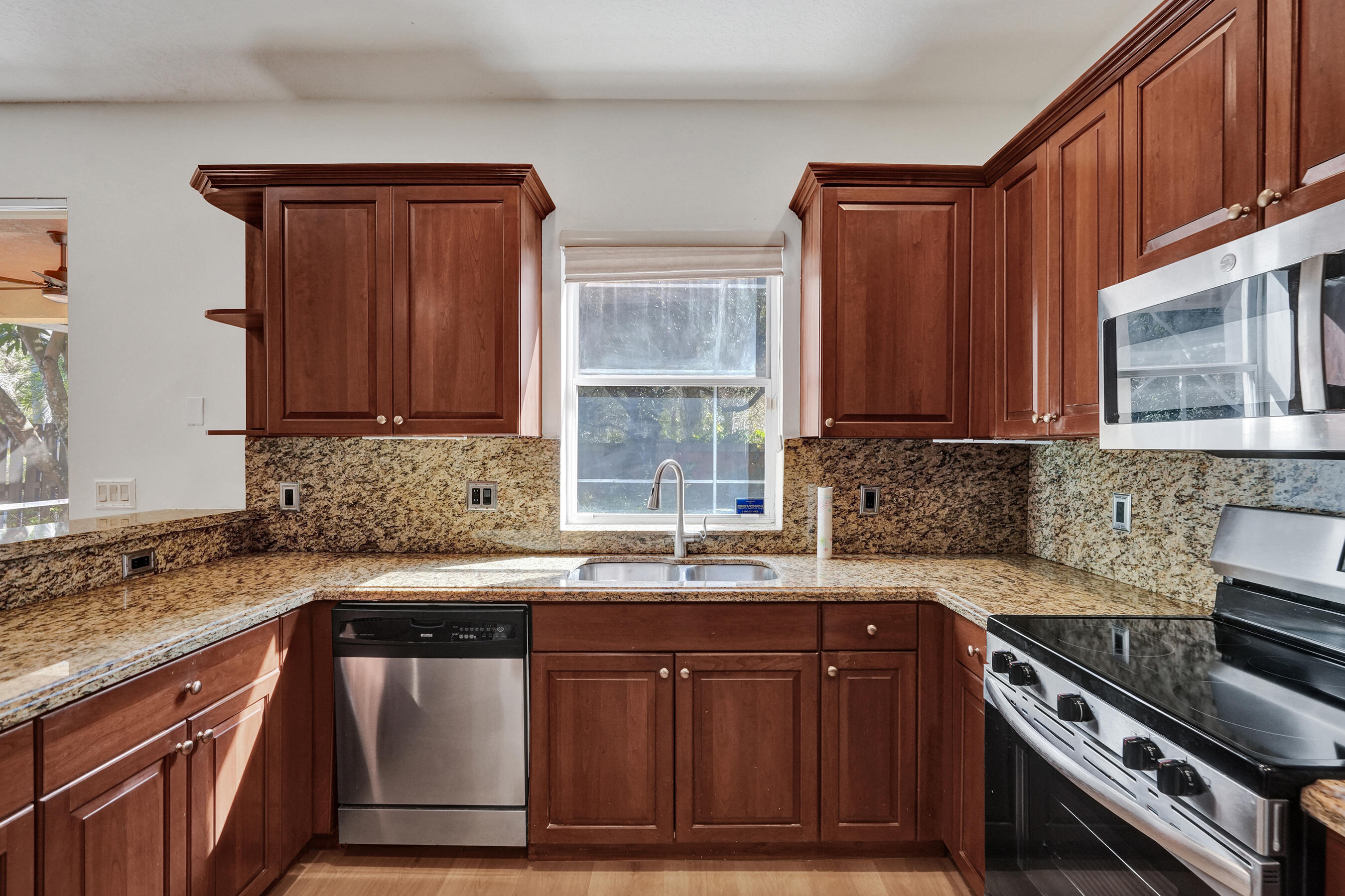 BREEDING PROPERTY - Residential Lease