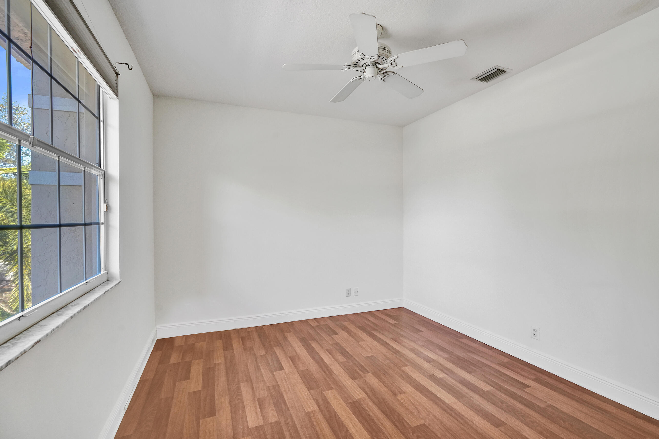 BREEDING PROPERTY - Residential Lease