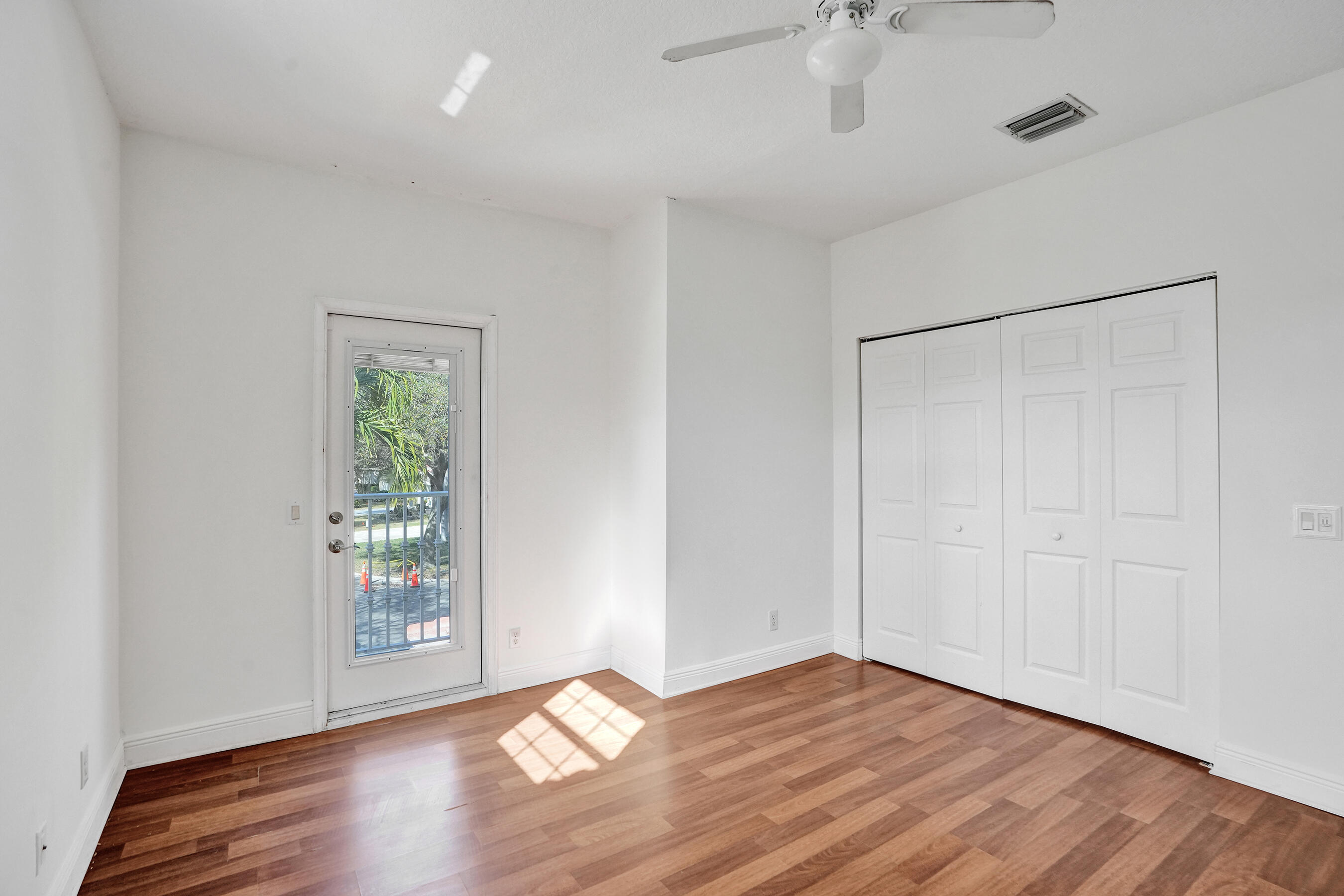 BREEDING PROPERTY - Residential Lease