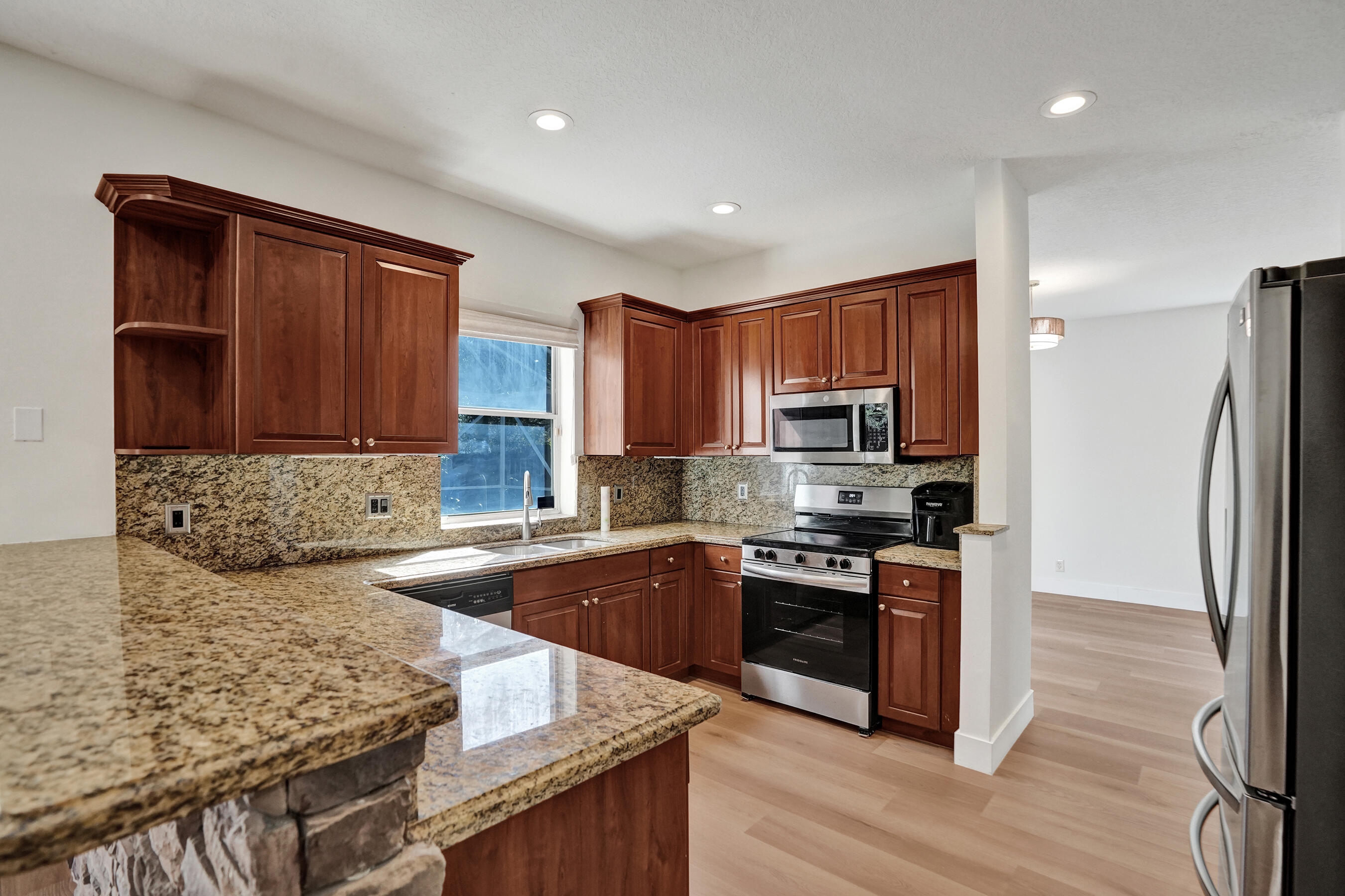 BREEDING PROPERTY - Residential Lease
