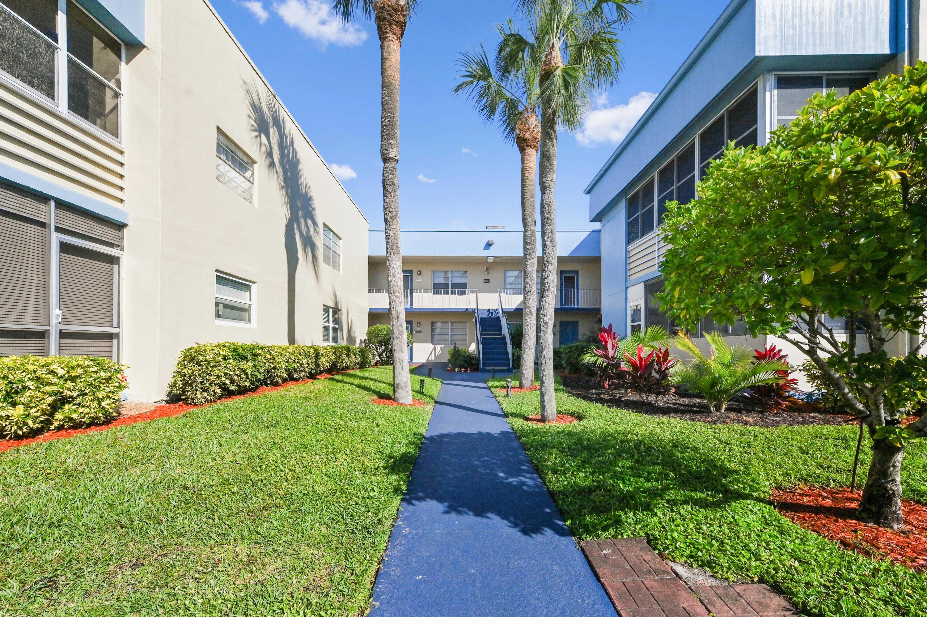 KINGS POINT - Residential