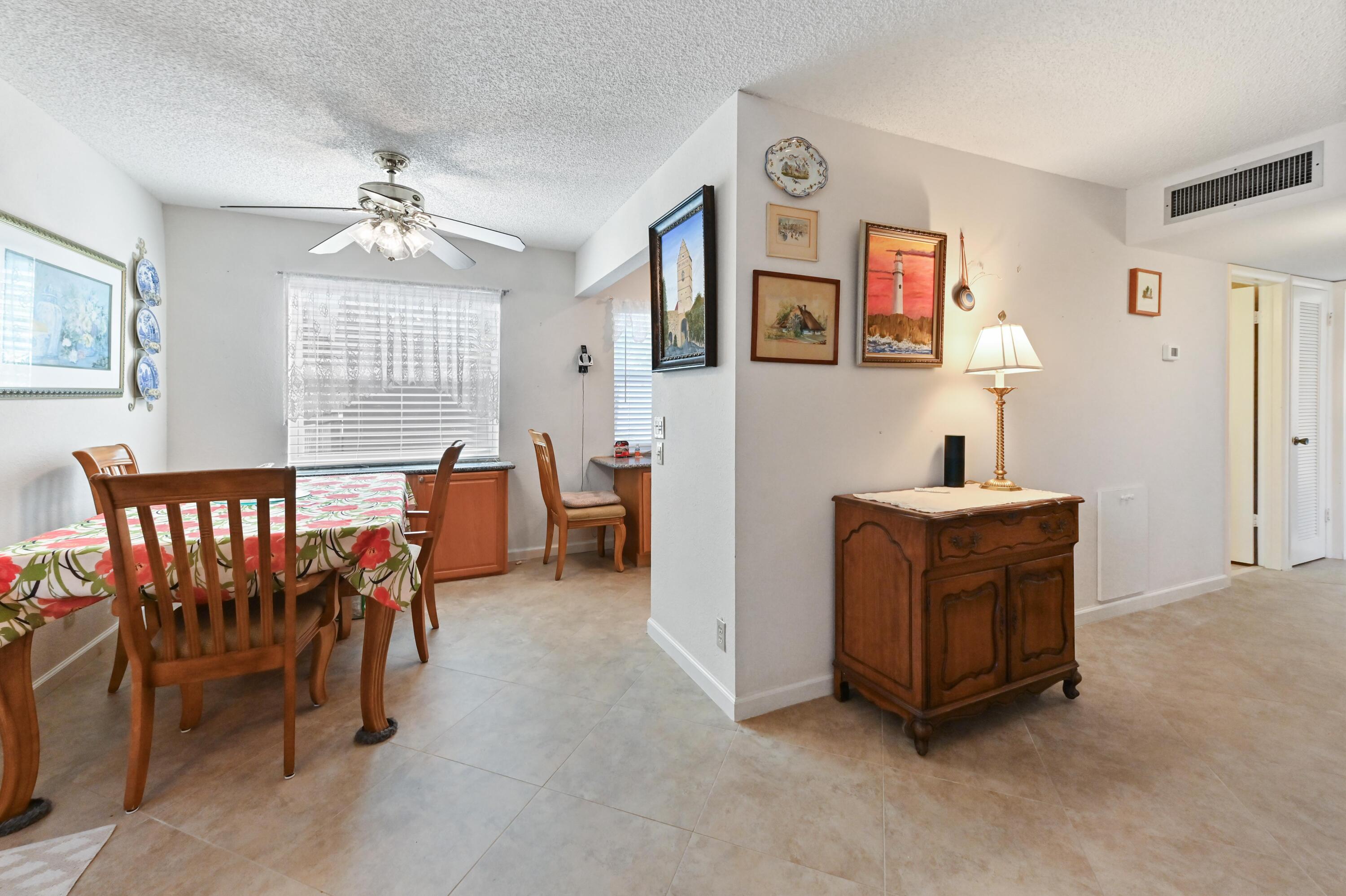 KINGS POINT - Residential