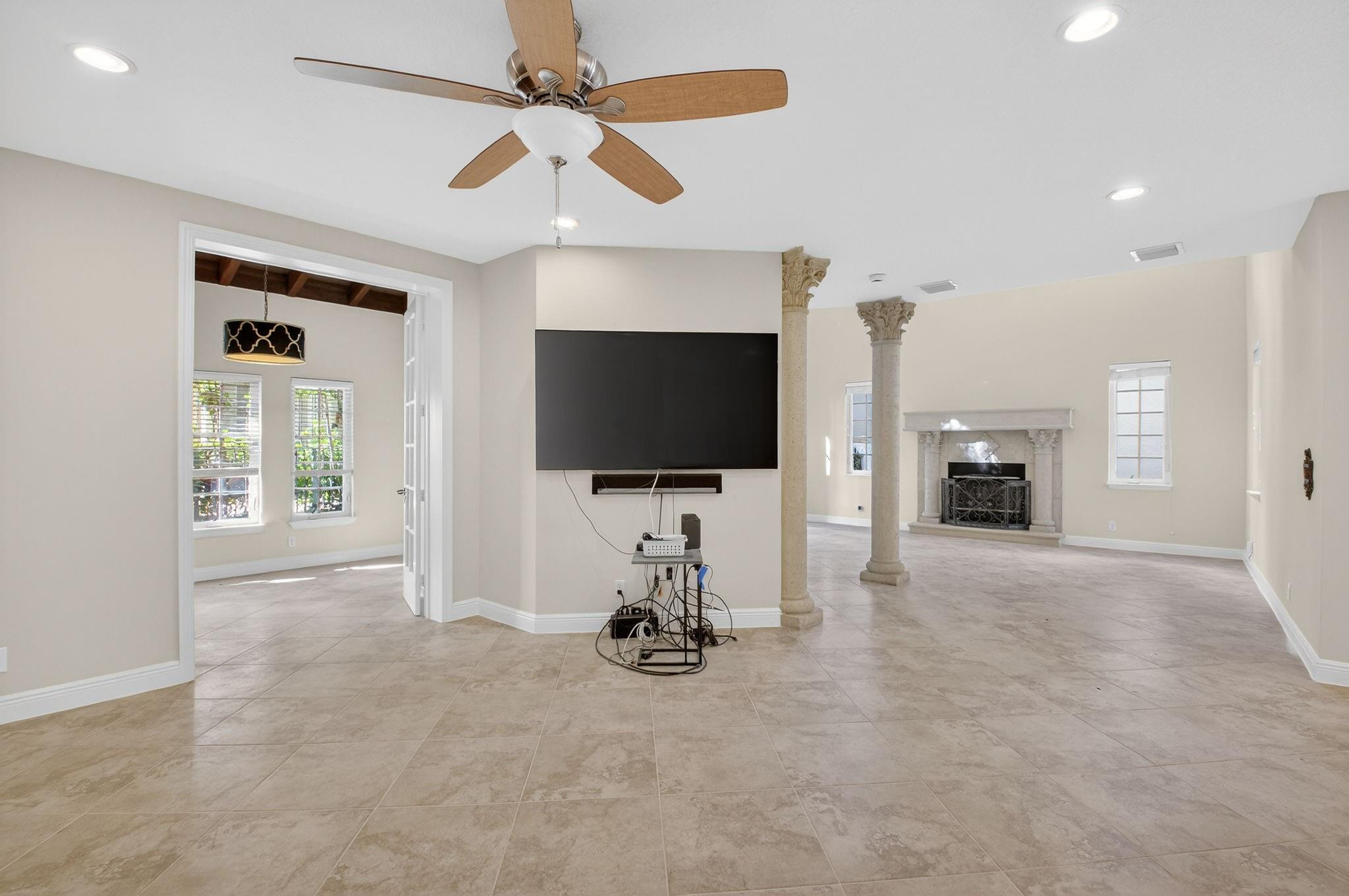 Old Palm Grove - Residential