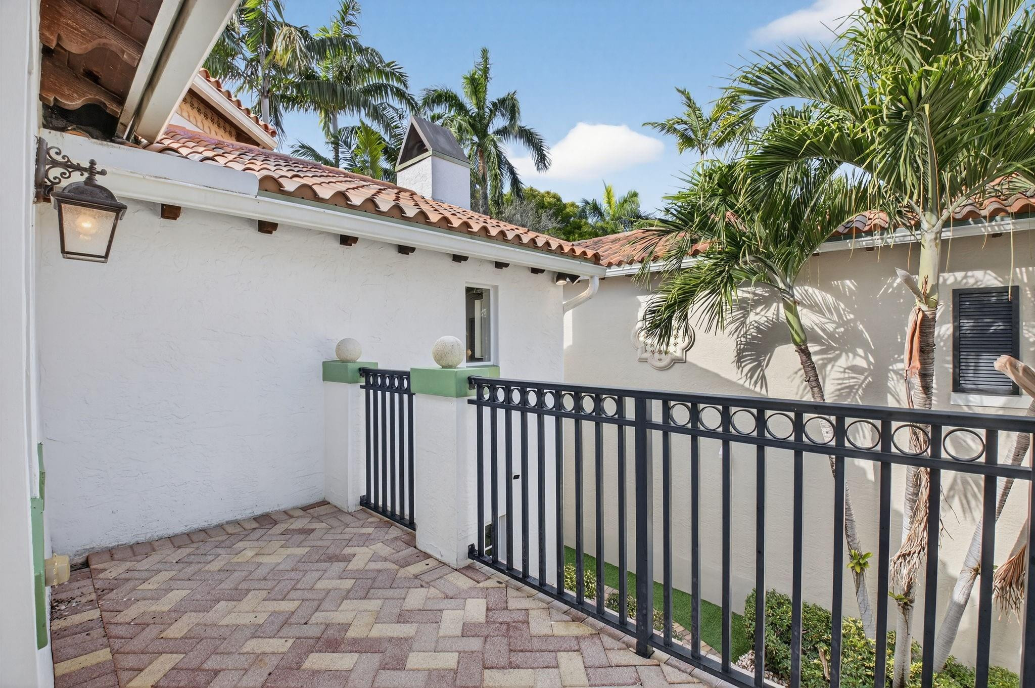 Old Palm Grove - Residential