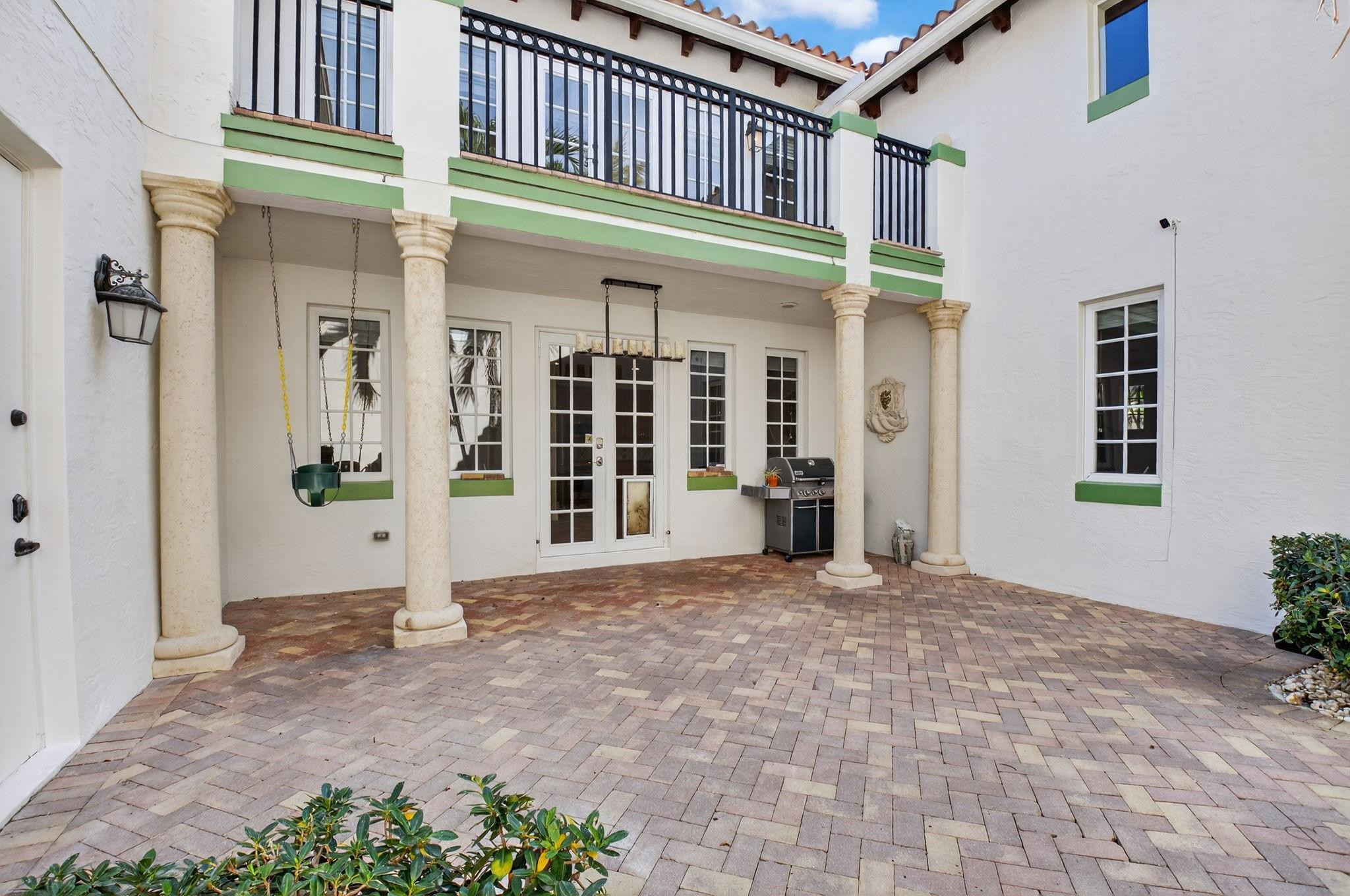 Old Palm Grove - Residential