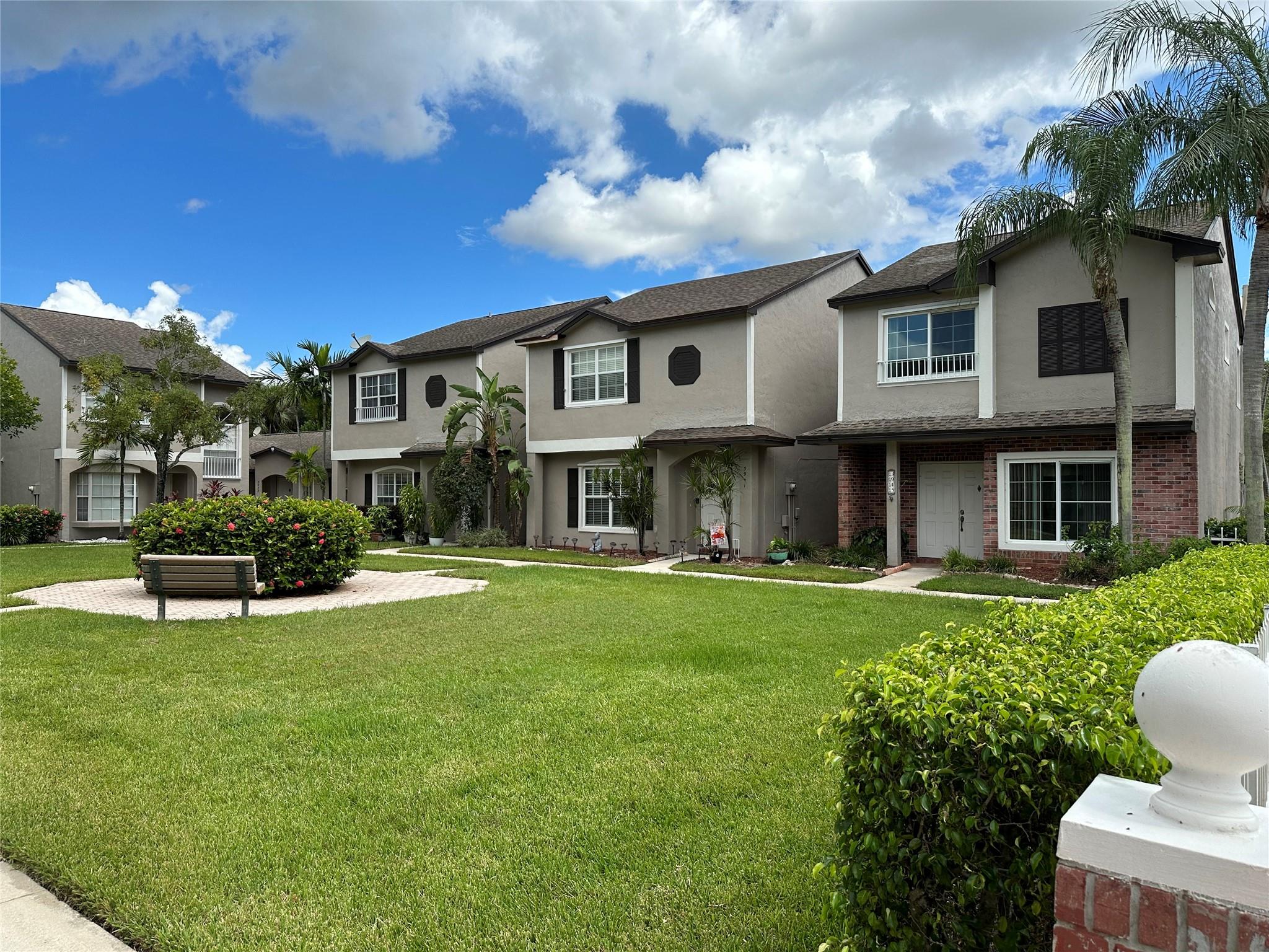 Colony Courts II - Residential