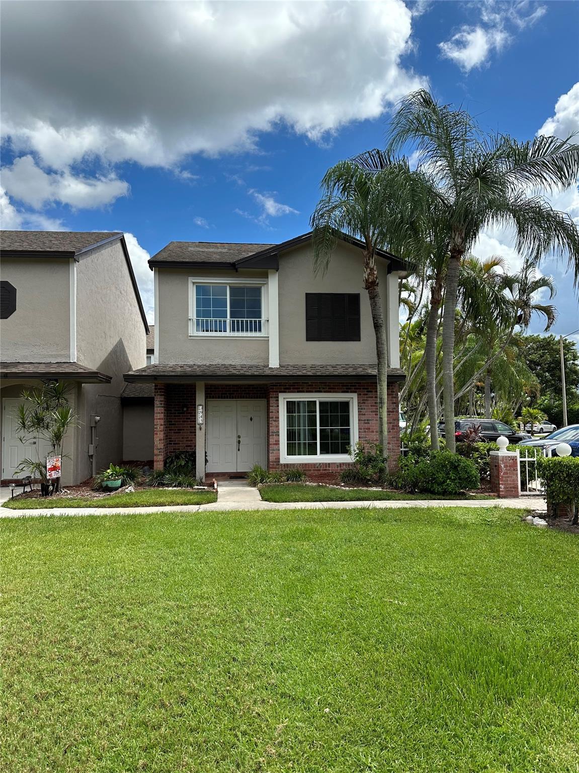 Colony Courts II - Residential