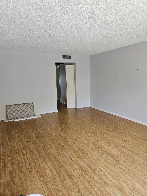 NEW HAMPTON - Residential