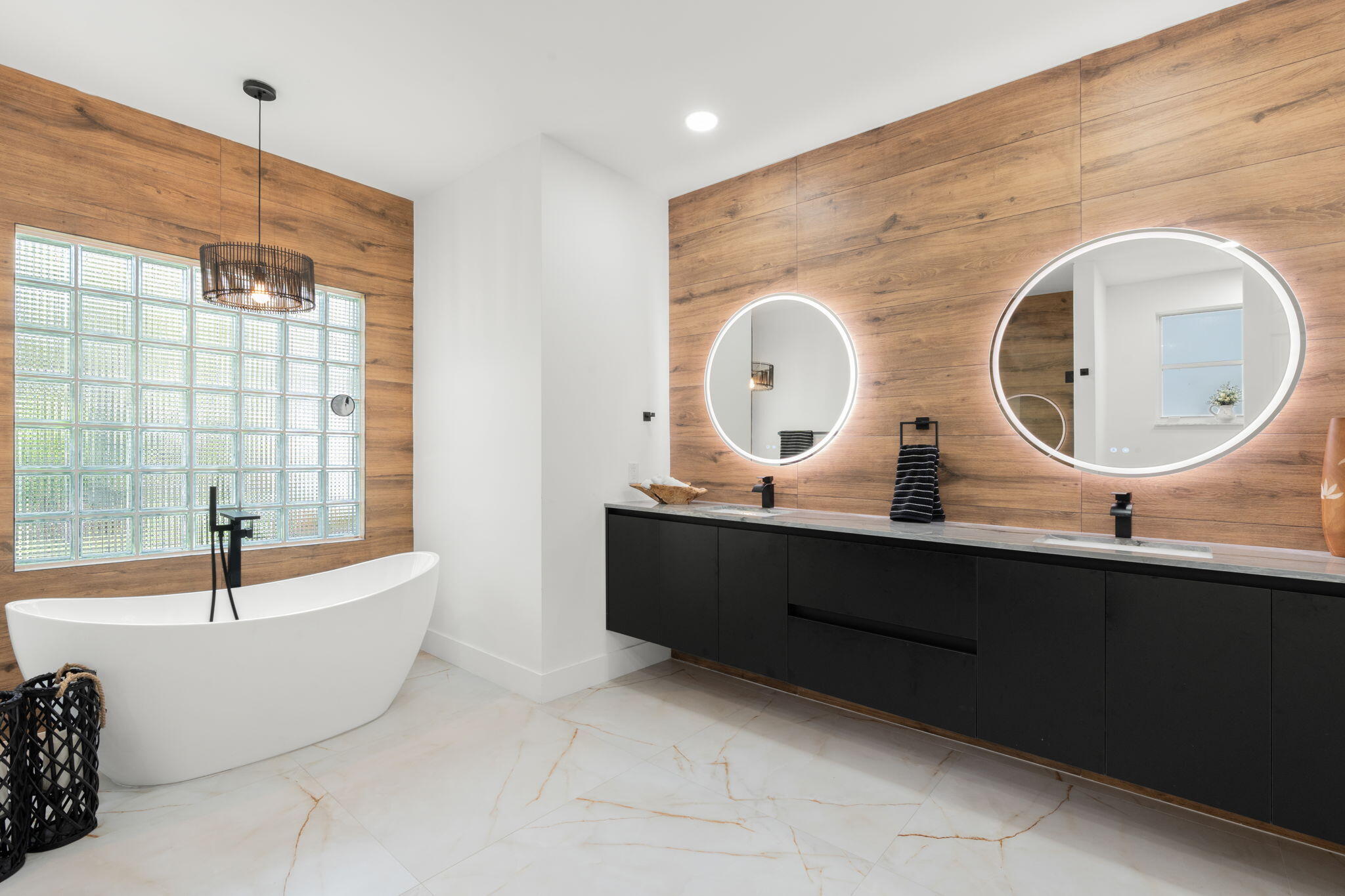KENSINGTON NORTH - Residential