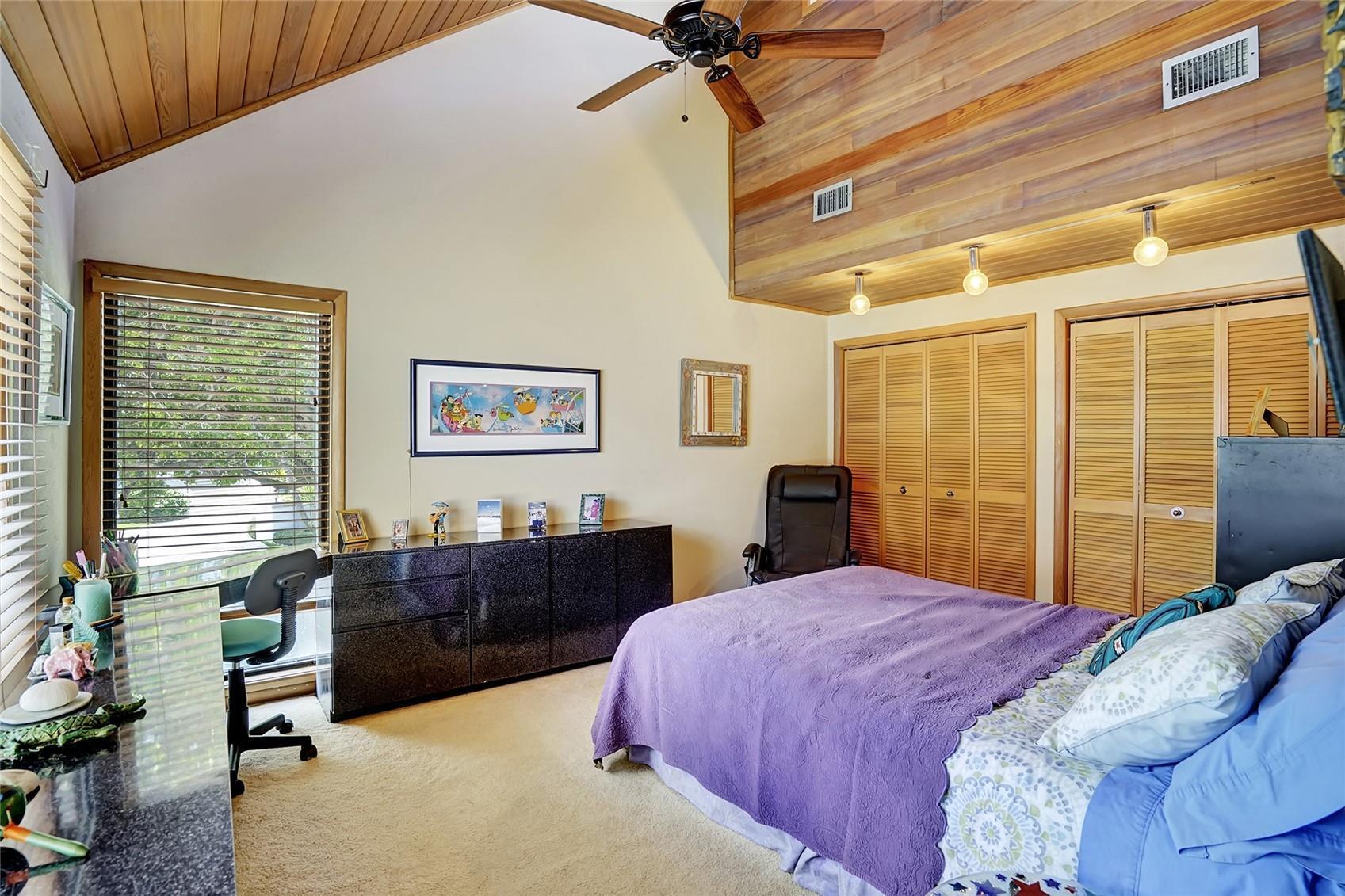HILLSBORO SHORES SEC - Residential