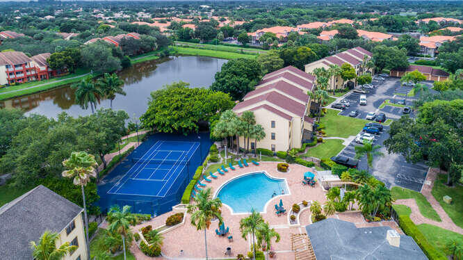 BOYNTON LANDINGS CONDO - Residential