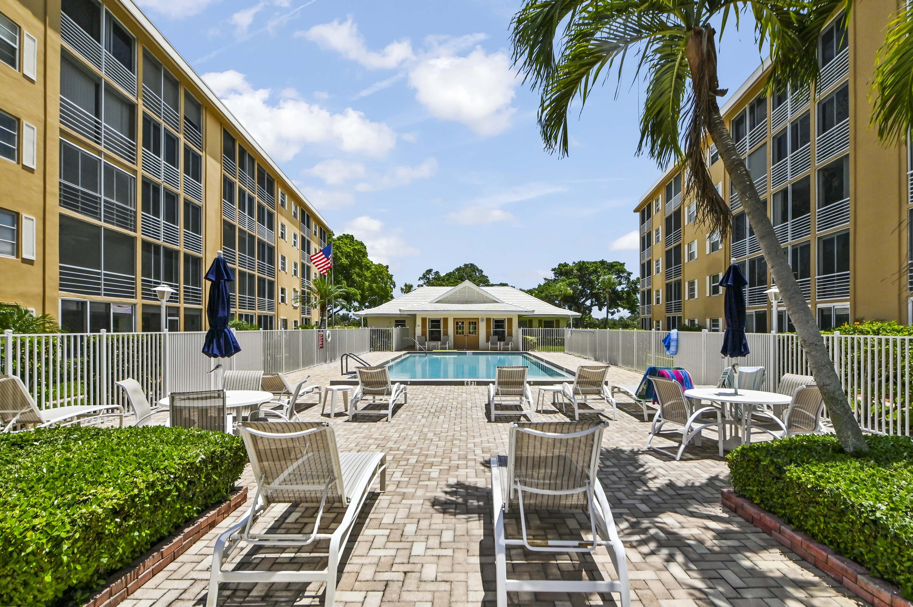 WATERWAY WEST - Residential