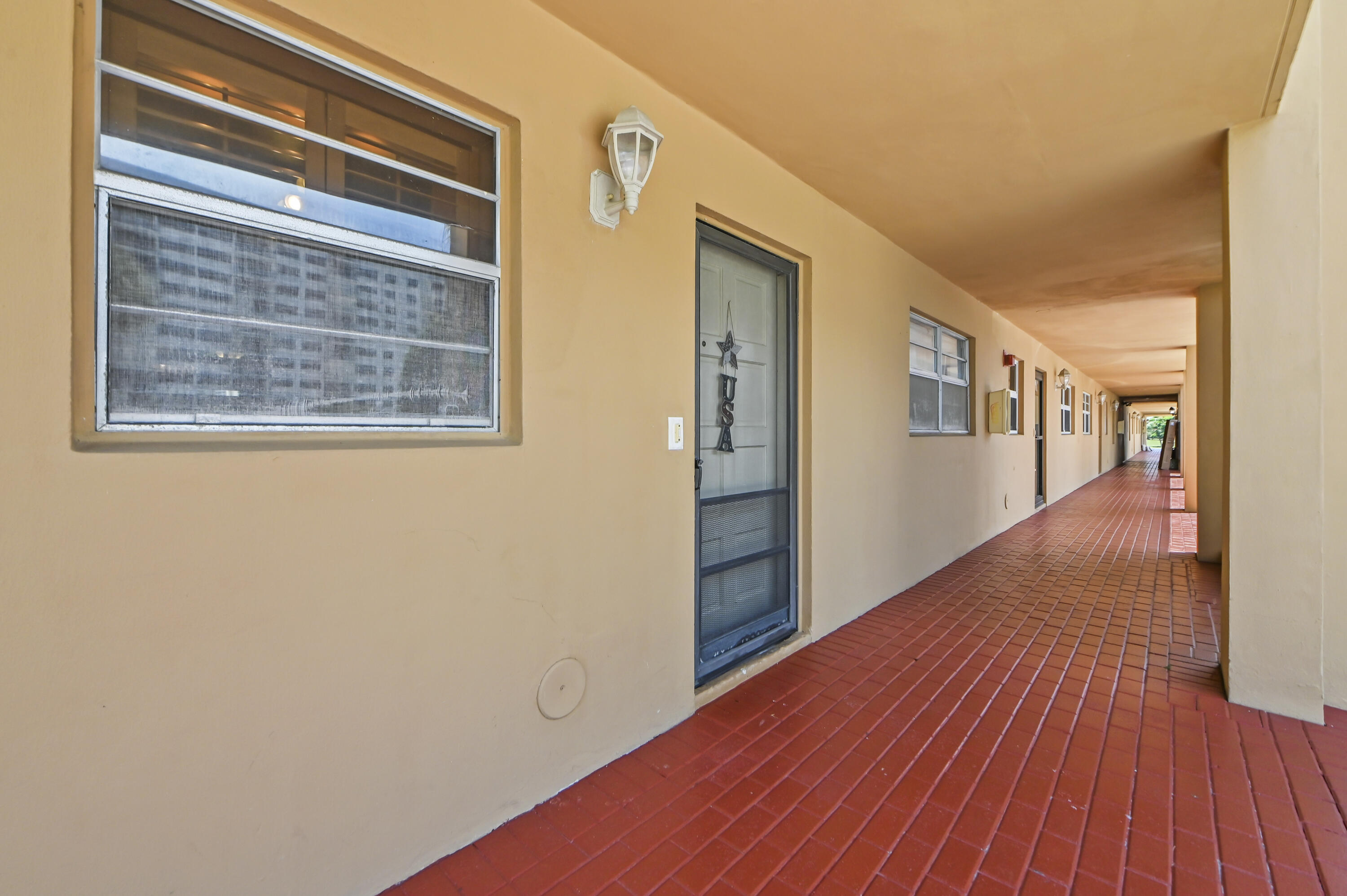 WATERWAY WEST - Residential