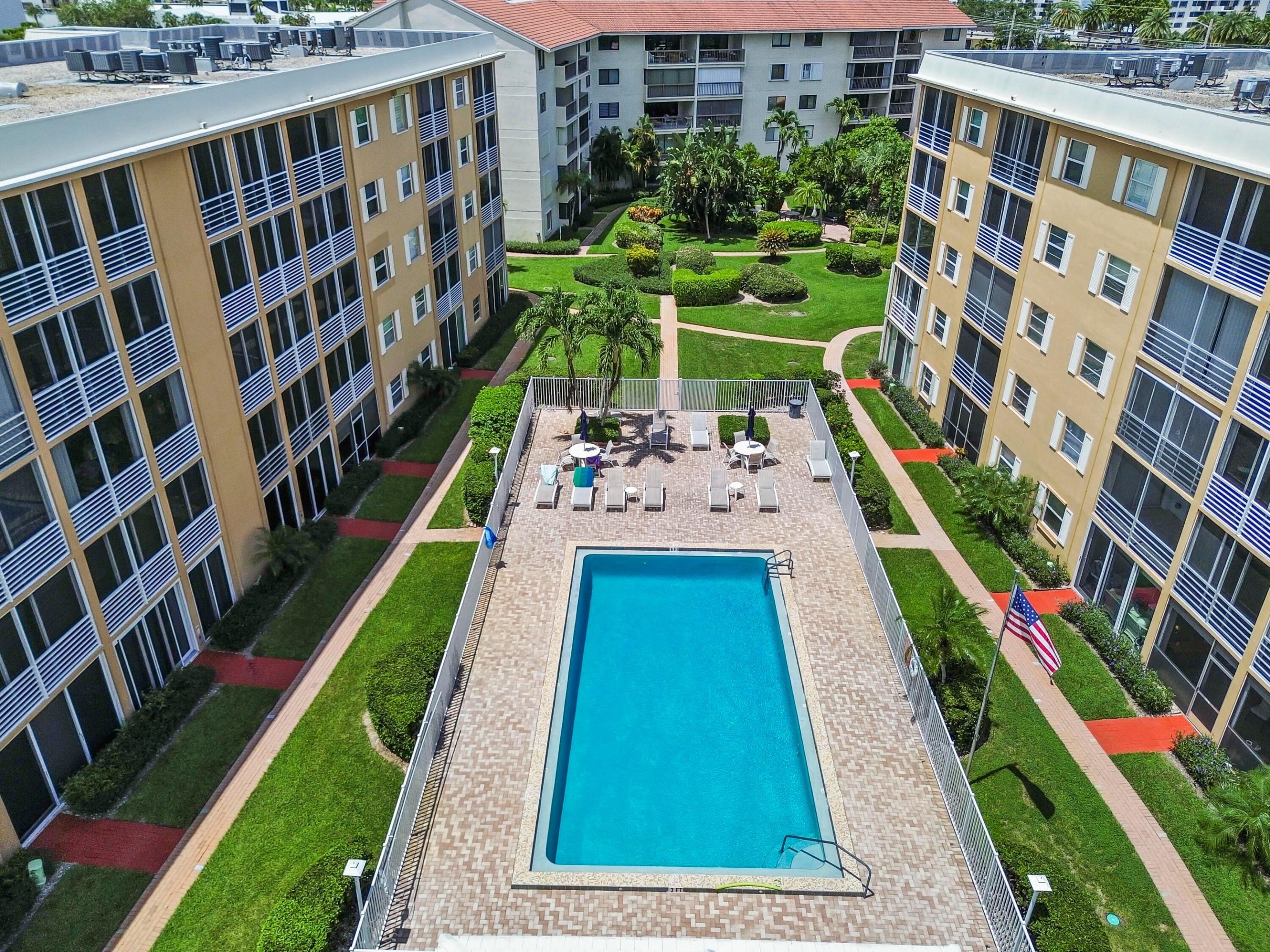 WATERWAY WEST - Residential
