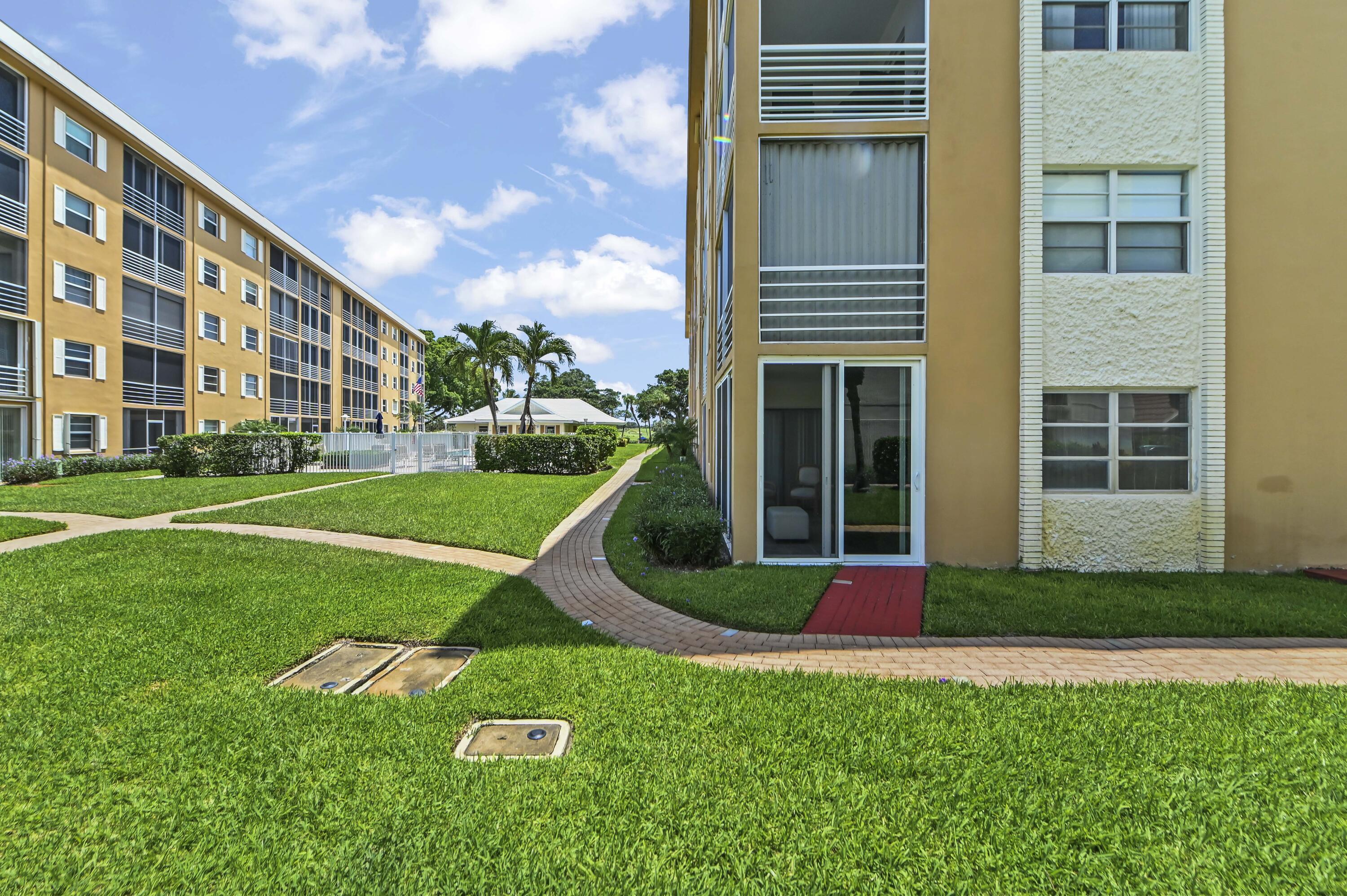 WATERWAY WEST - Residential