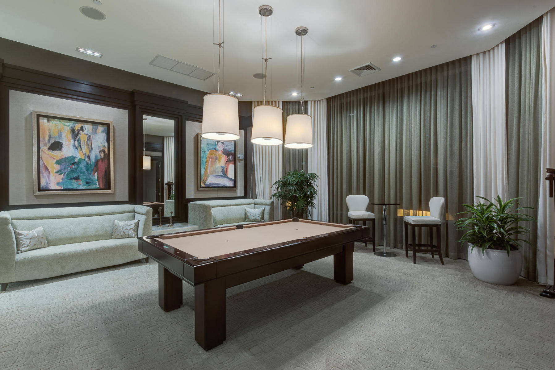 Ritz Carlton Residences - Residential