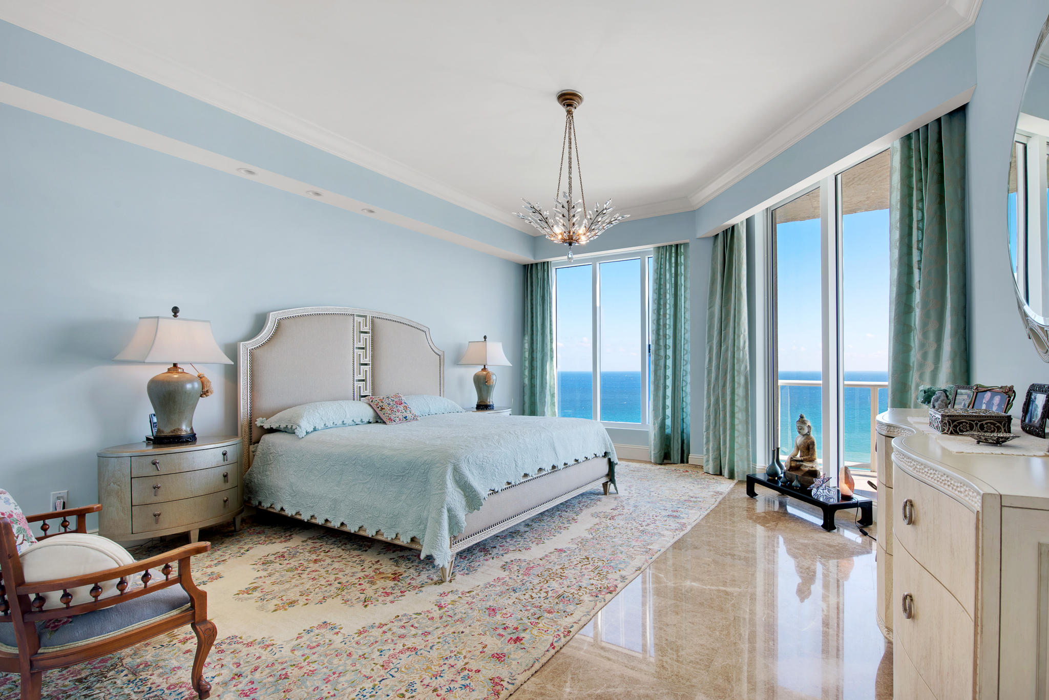 Ritz Carlton Residences - Residential