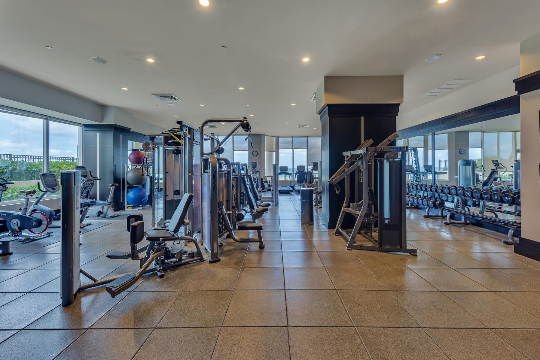 Ritz Carlton Residences - Residential