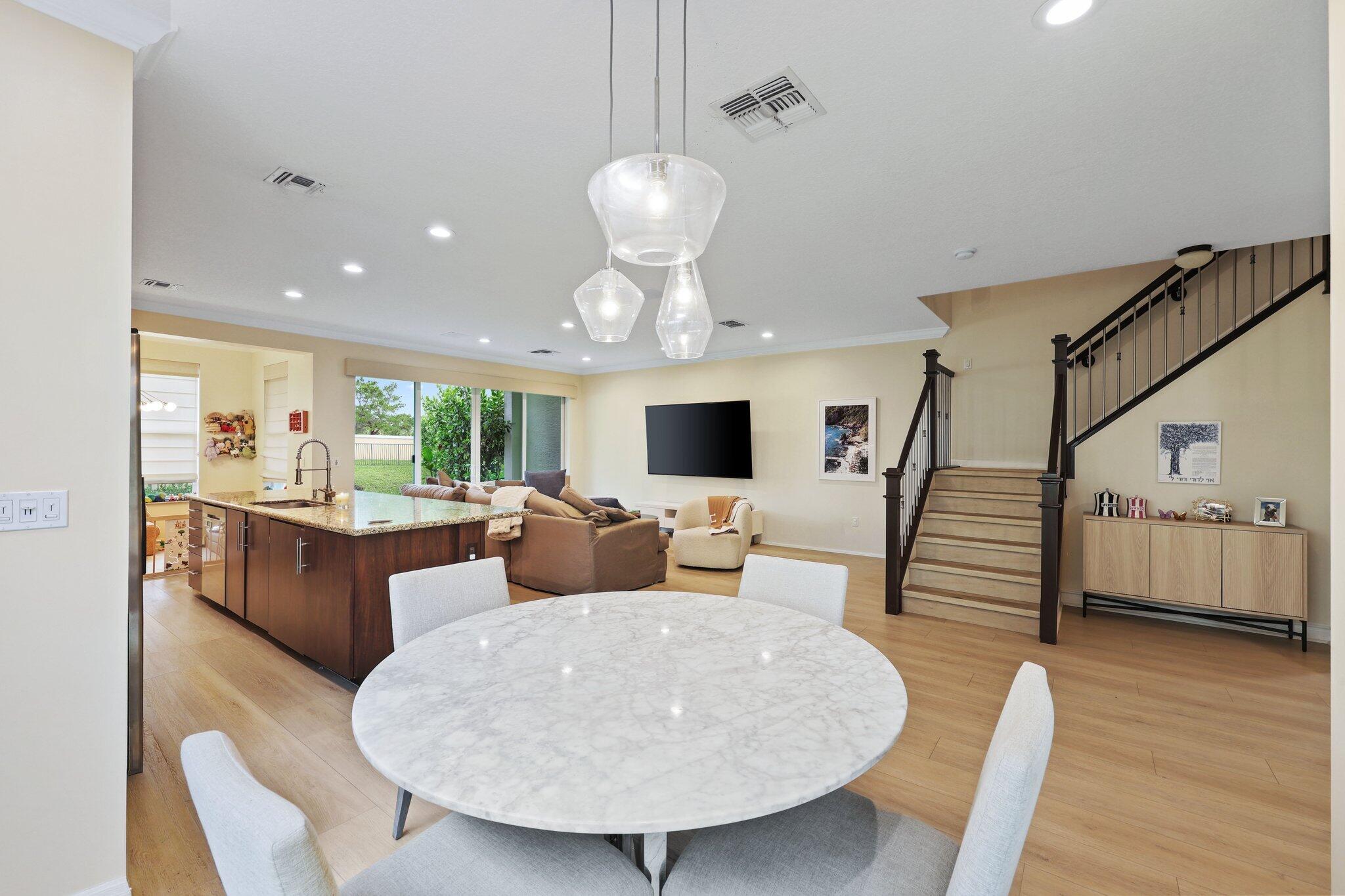 CENTRA - Residential