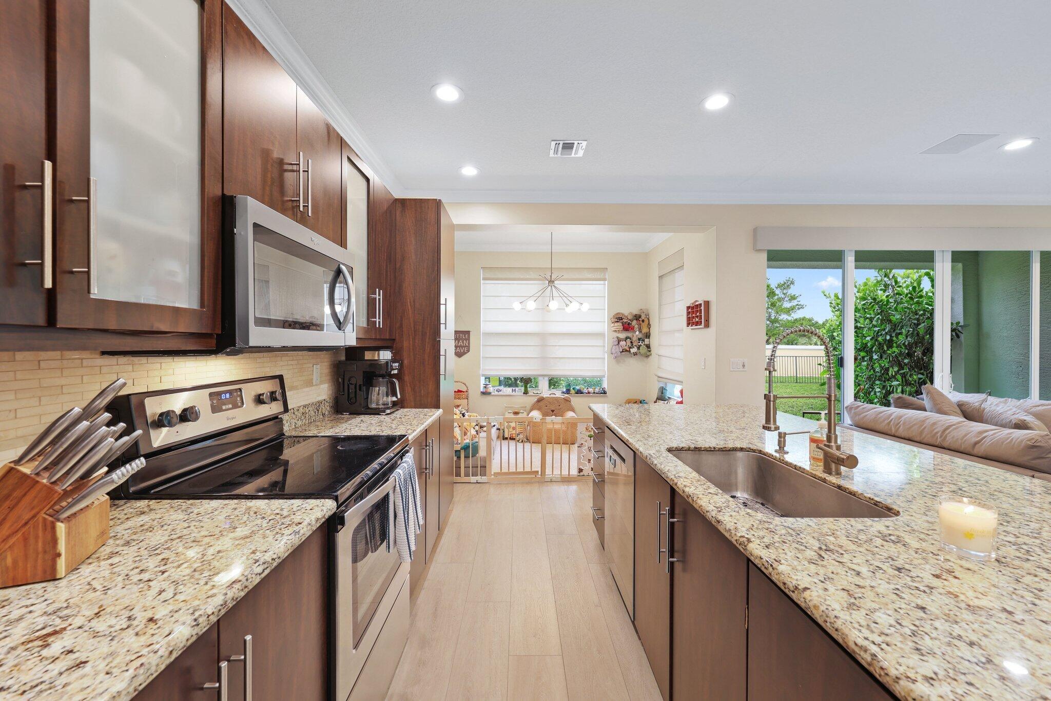 CENTRA - Residential