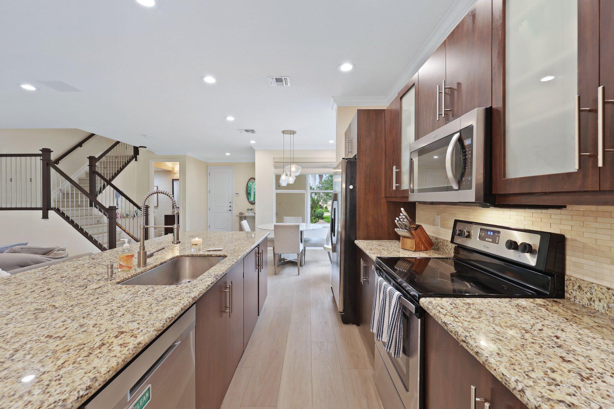 CENTRA - Residential