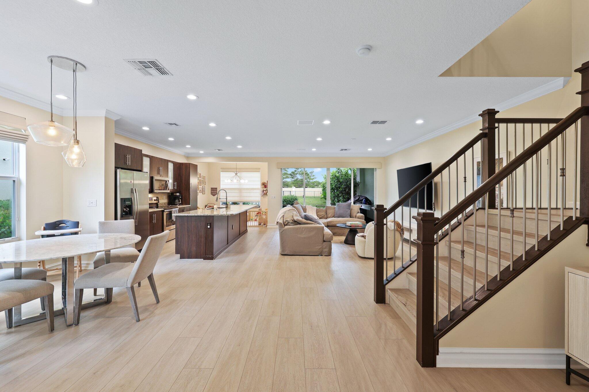 CENTRA - Residential