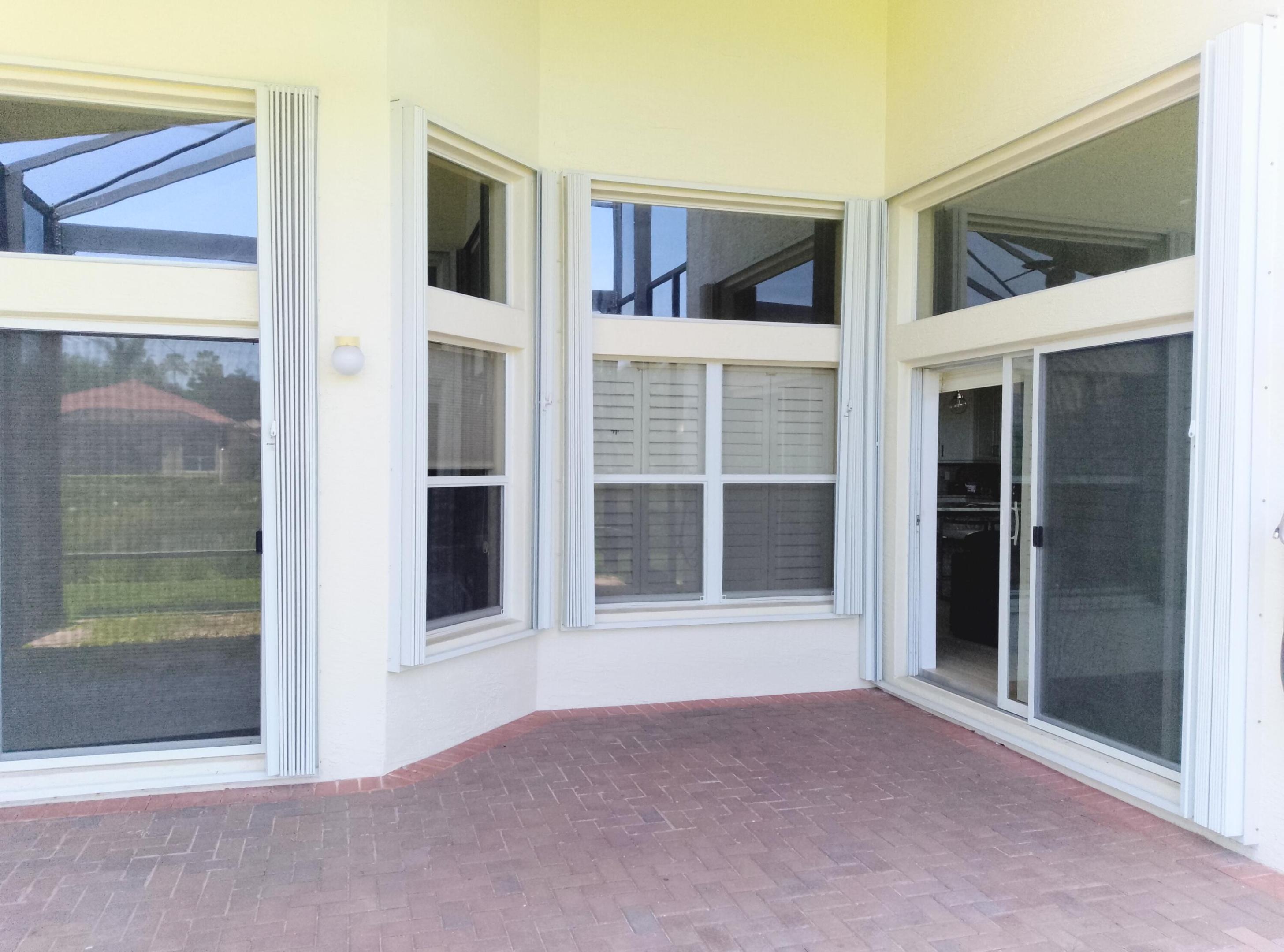 VALENCIA POINTE 1 - Residential Lease