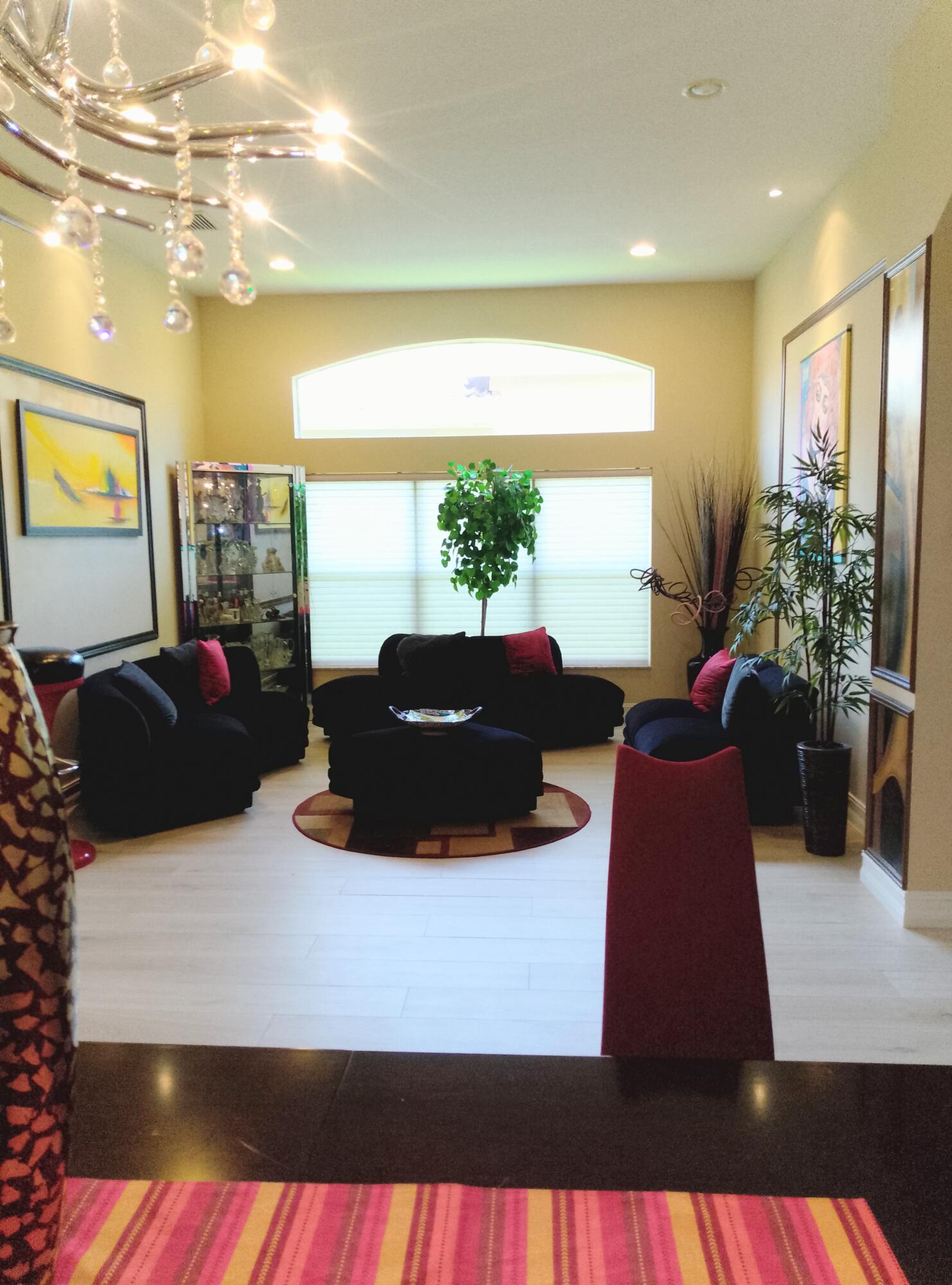 VALENCIA POINTE 1 - Residential Lease