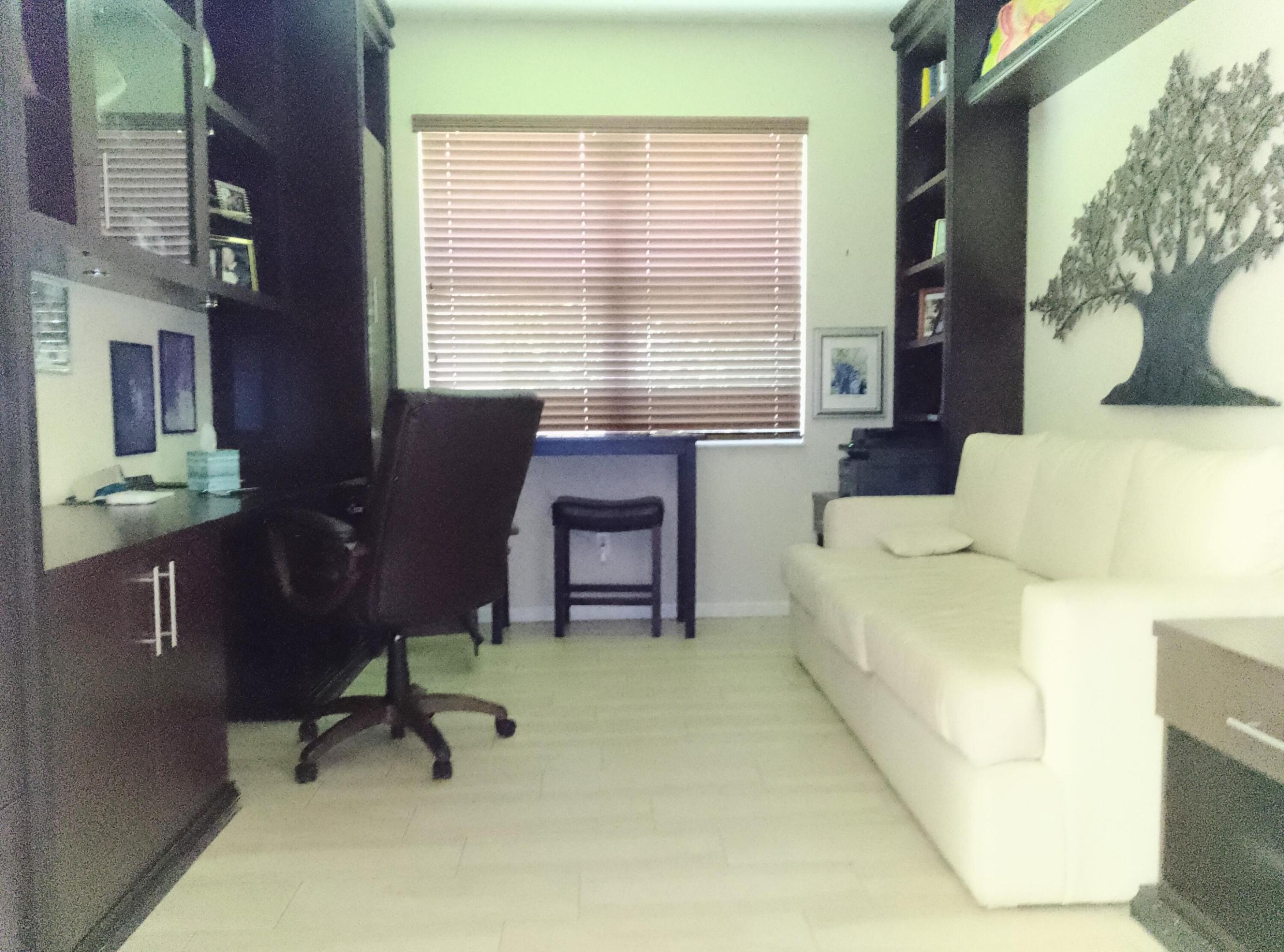 VALENCIA POINTE 1 - Residential Lease
